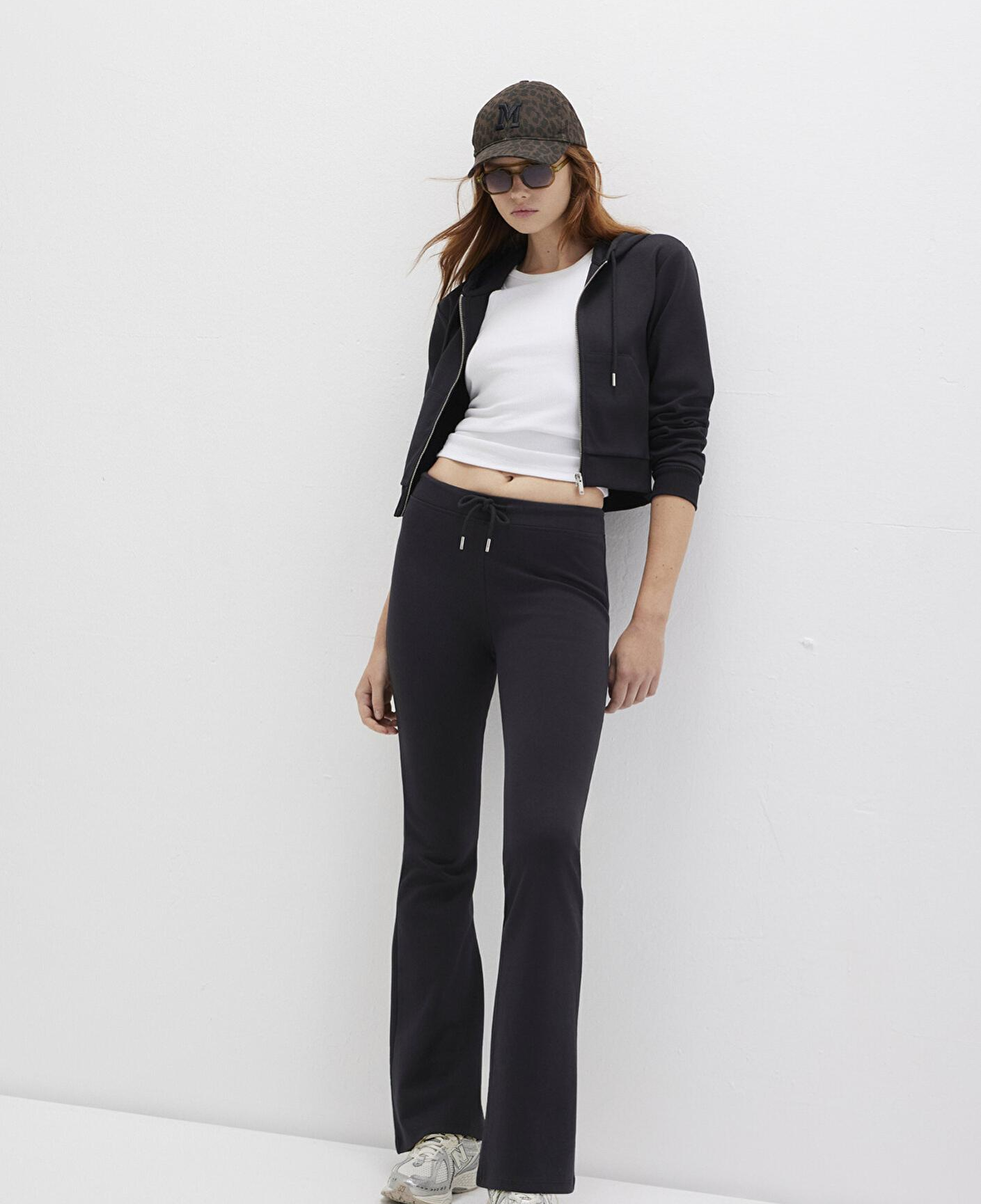 Mavi İspanyol Paça Siyah İnterlok Eşofman Altı 1011077-900