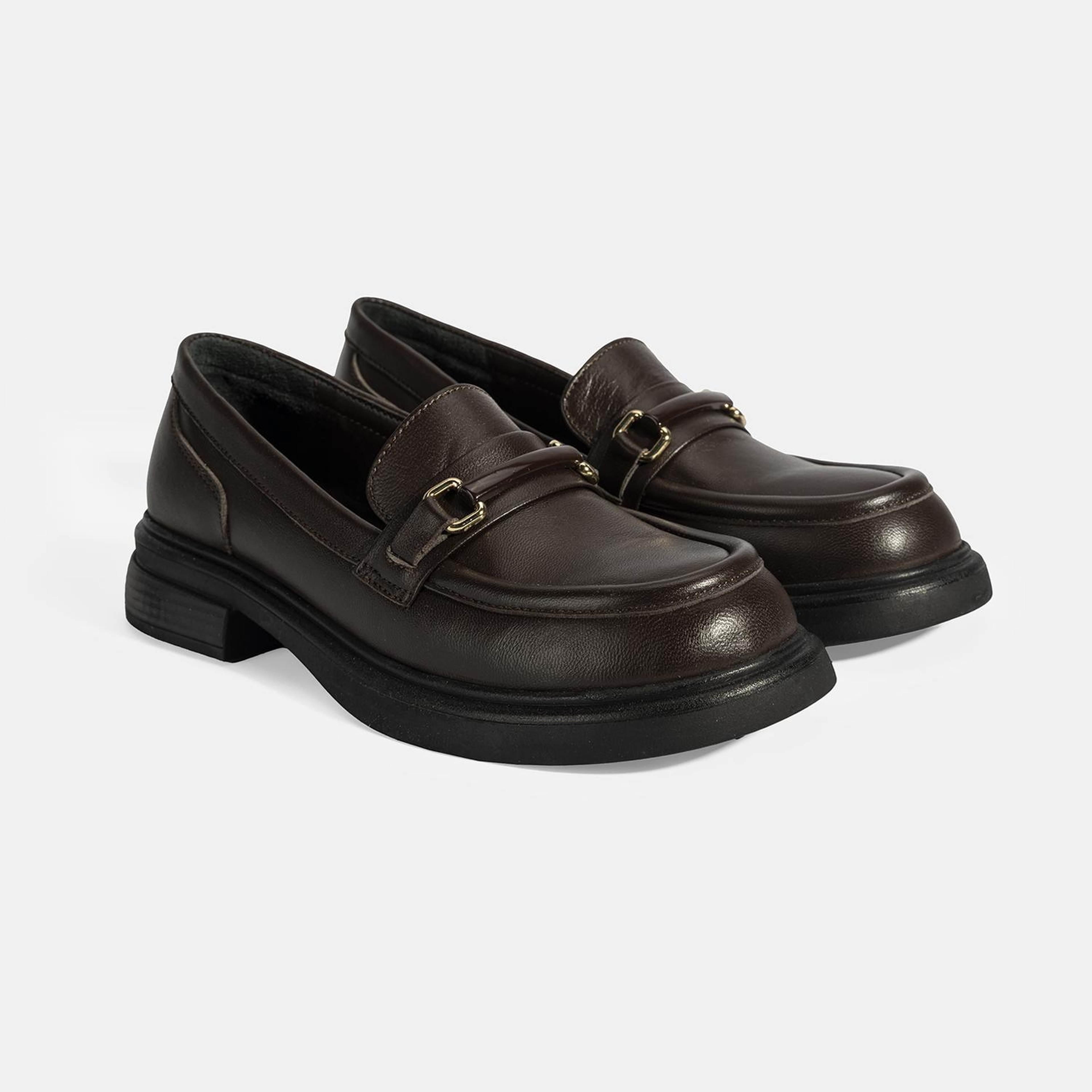 Kadın Kahve Metal Toka Detaylı Deri Loafer