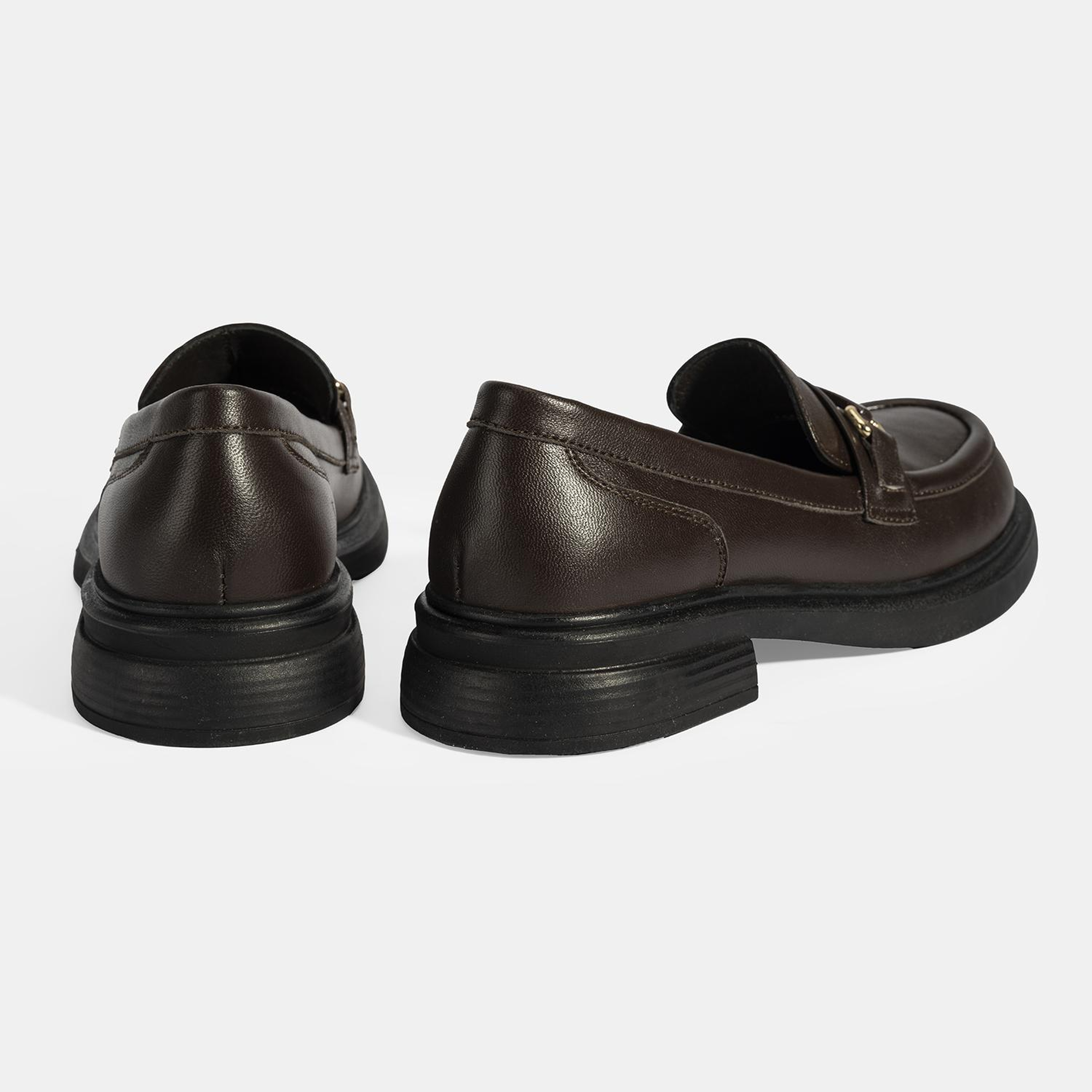 Kadın Kahve Metal Toka Detaylı Deri Loafer