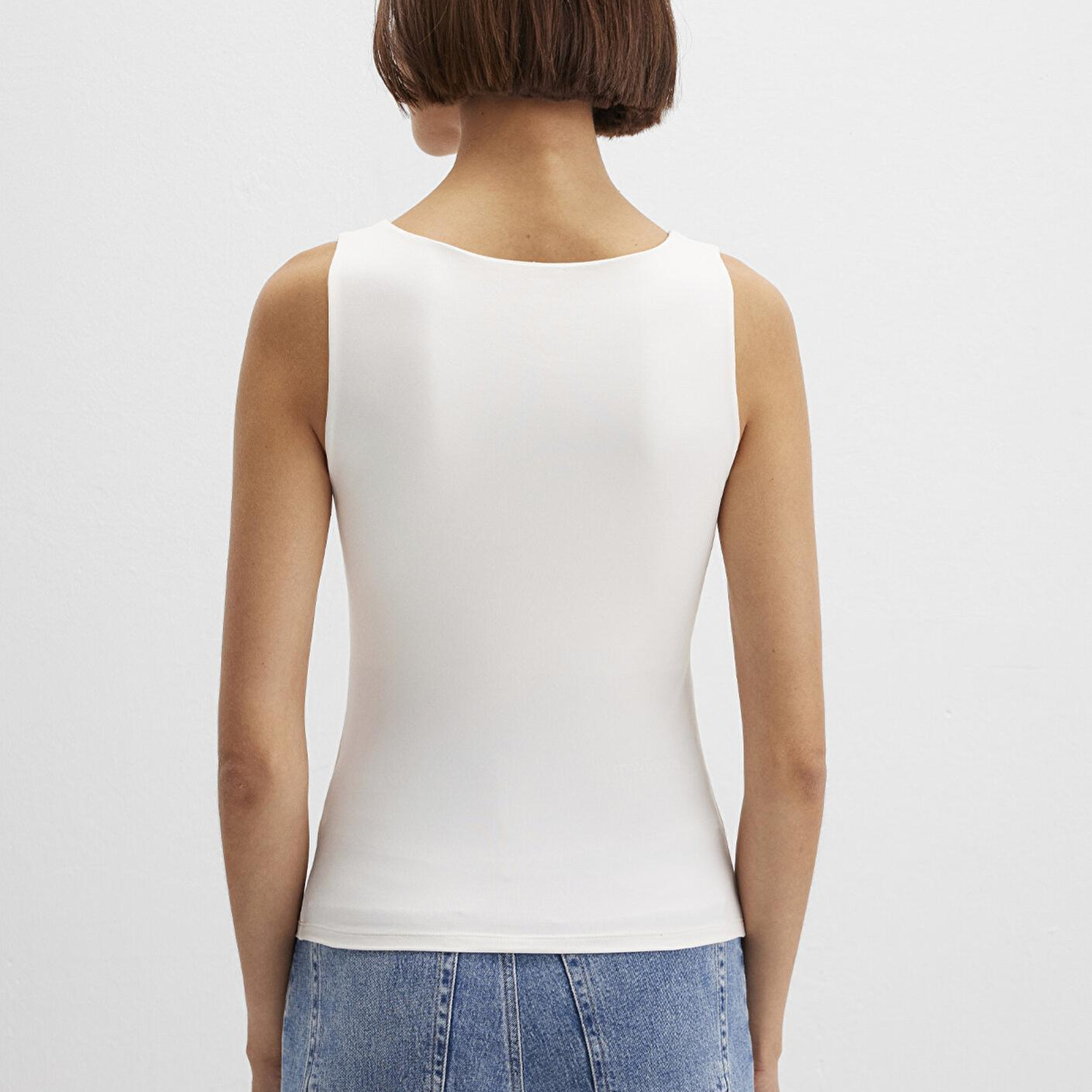 Mavi Kare Yaka Beyaz Poliamid Atlet Fitted / Vücuda Oturan Kesim 1613498-70057