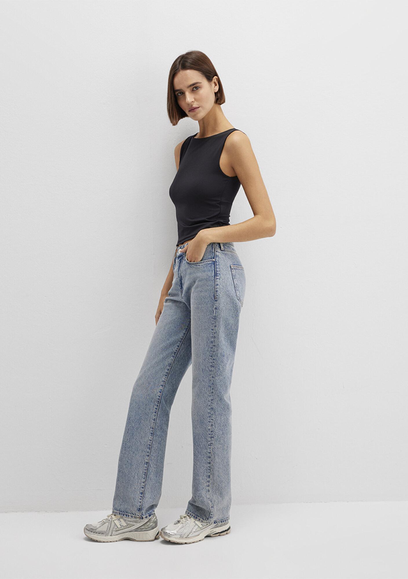 Mavi Kayık Yaka Siyah Poliamid Top Fitted / Vücuda Oturan Kesim 1613497-900