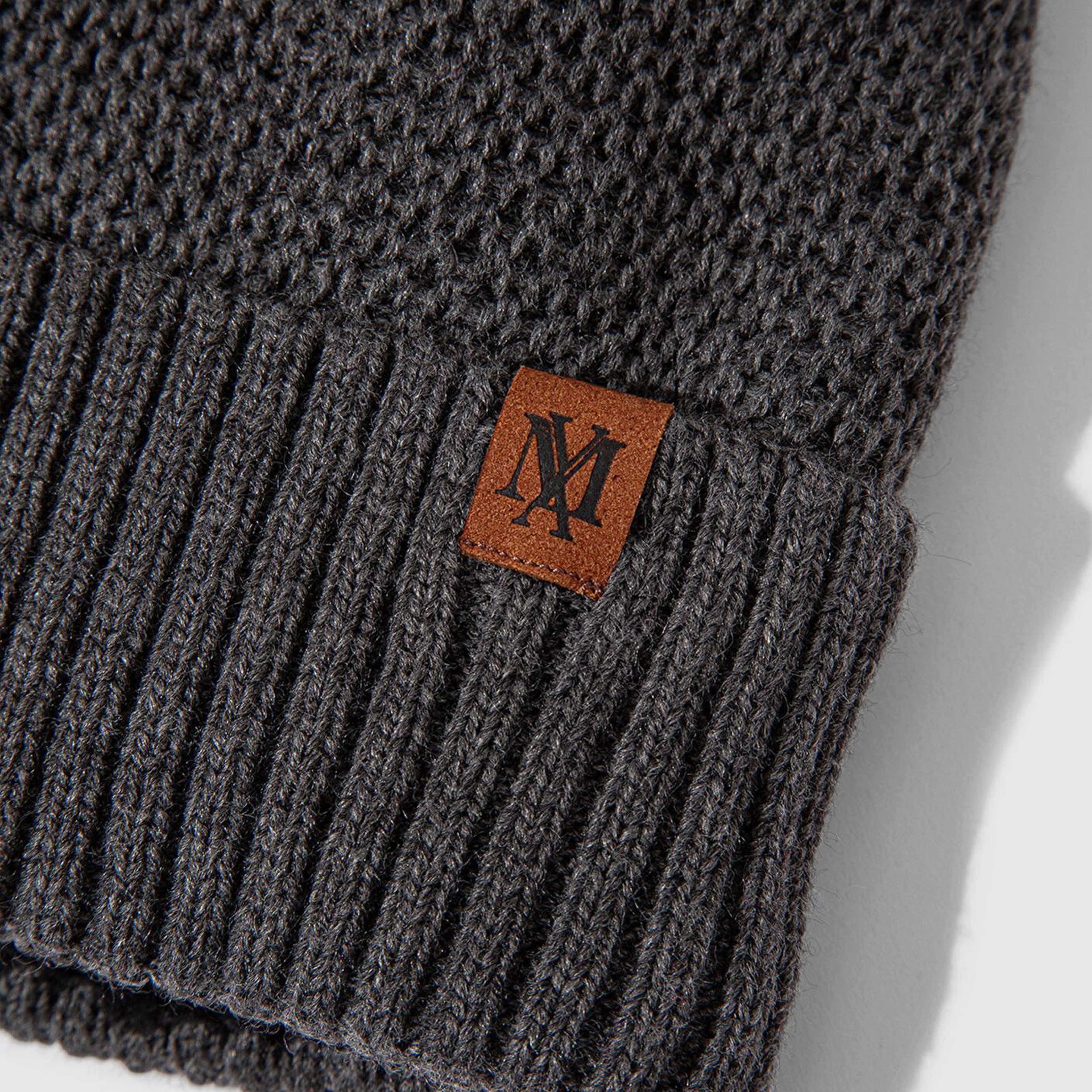 Mavi Gri Bere 0912060-24674