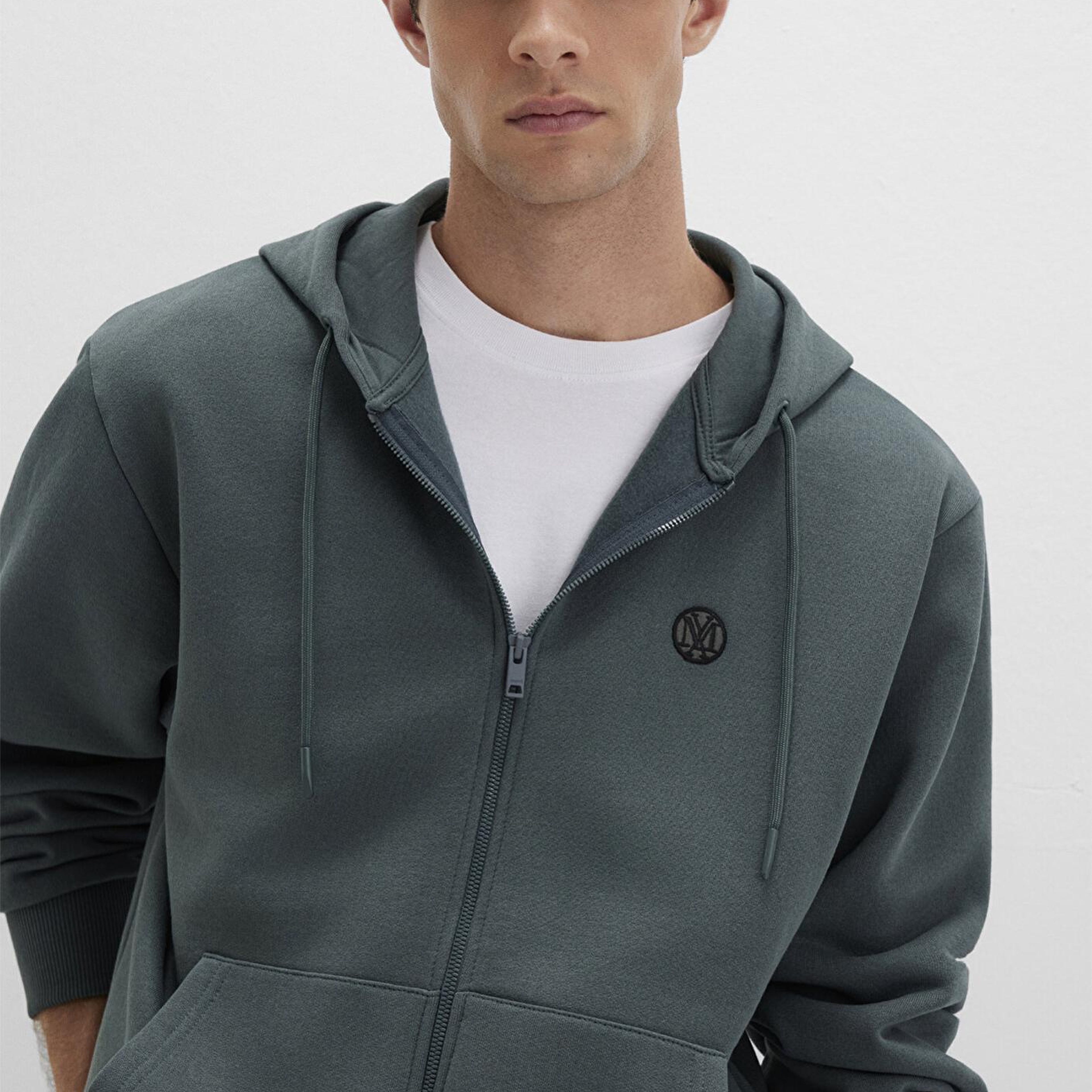 Mavi Mühür Logo Nakışlı Kapüşonlu Fermuarlı Yeşil Sweatshirt 066979-71598