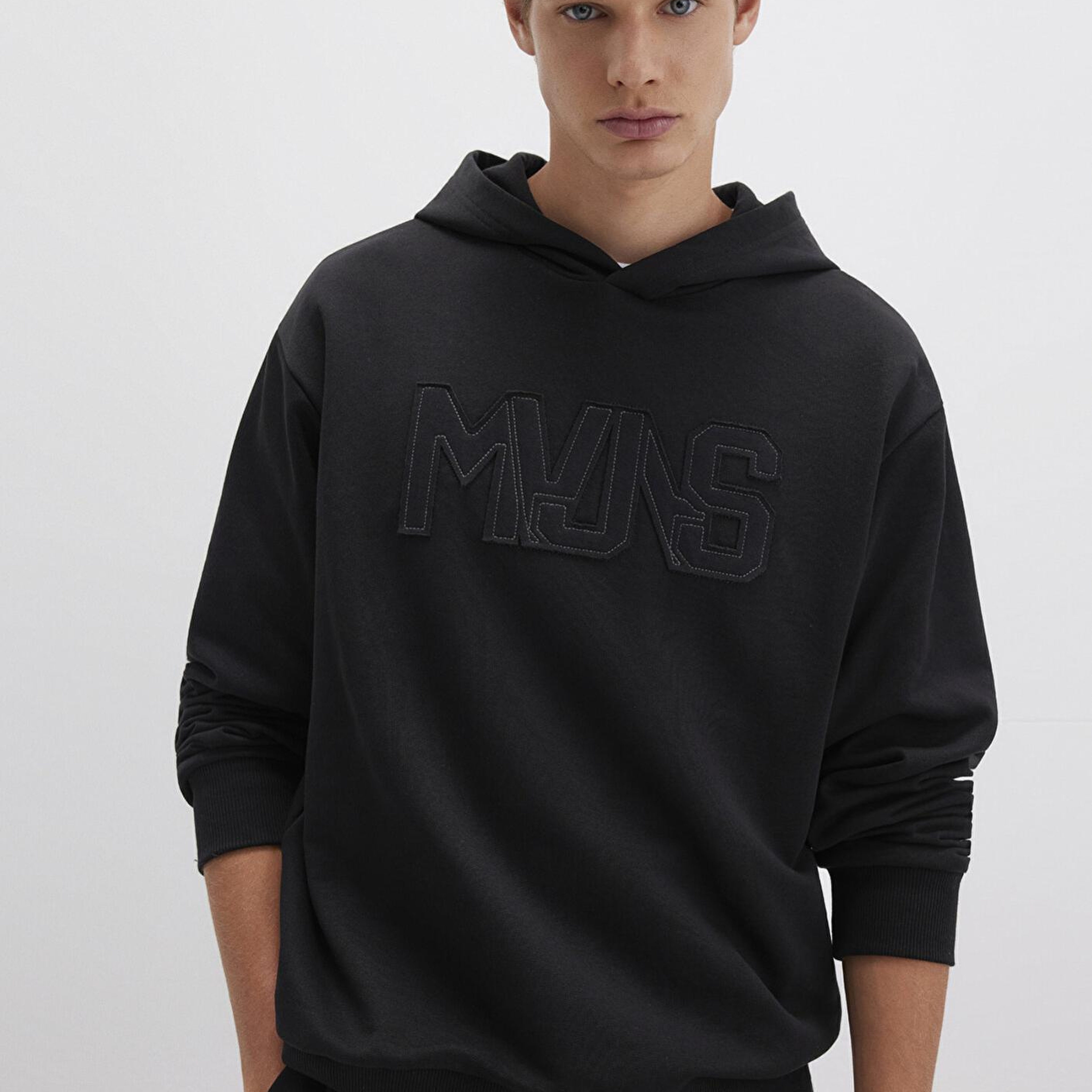 Mavi MVJNS Baskılı Kapüşonlu Siyah Sweatshirt 0S10346-900