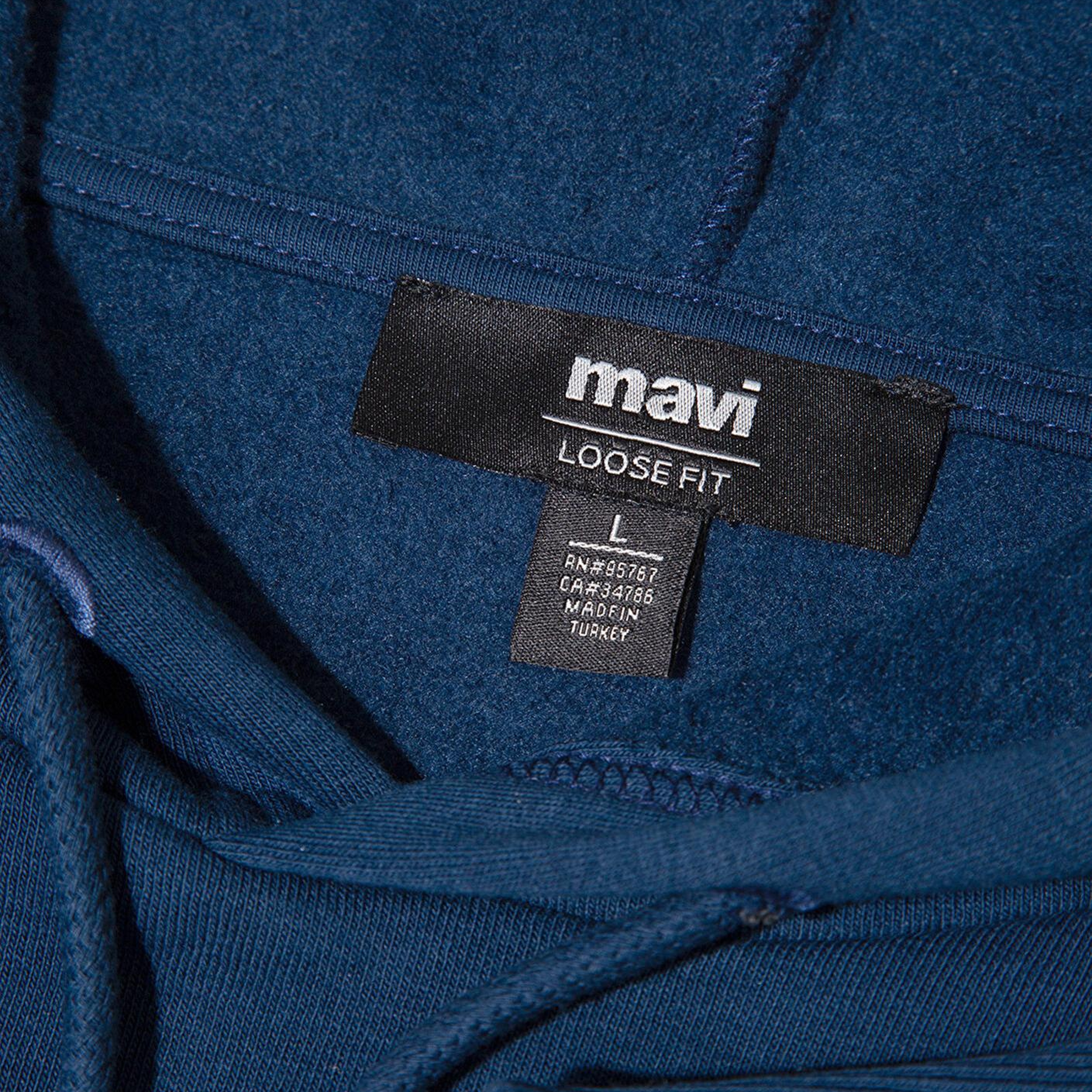 Mavi M Logo Baskılı Kapüşonlu Lacivert Sweatshirt 0S10106-89353