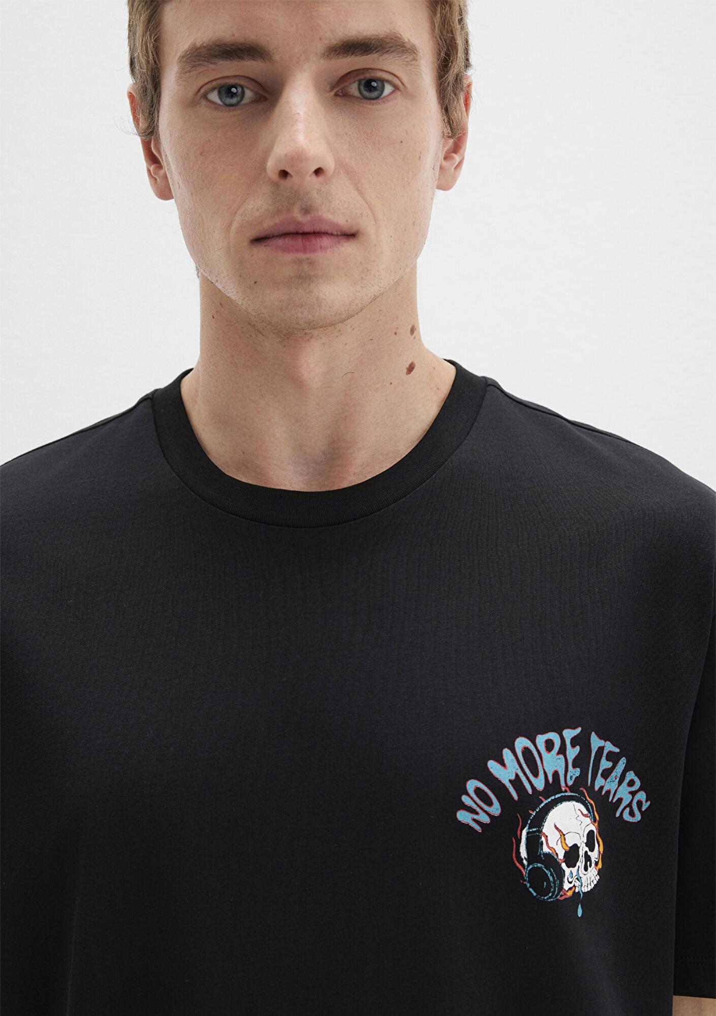 Mavi Kurukafa Baskılı Siyah Tişört Loose Fit / Bol Rahat Kesim 0612842-900