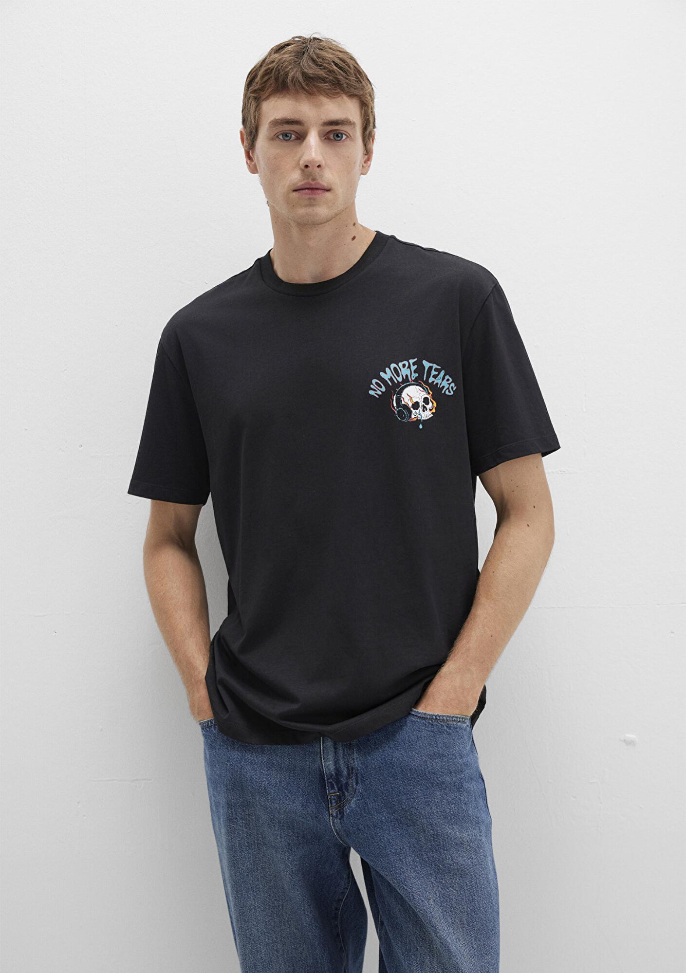 Mavi Kurukafa Baskılı Siyah Tişört Loose Fit / Bol Rahat Kesim 0612842-900