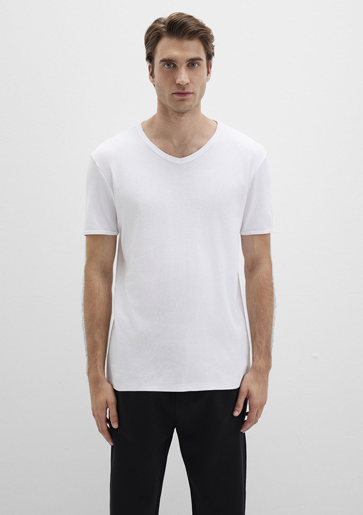 Mavi Ribana Detaylı V Yaka Beyaz Tişört Fitted / Vücuda Oturan Kesim 063748-620