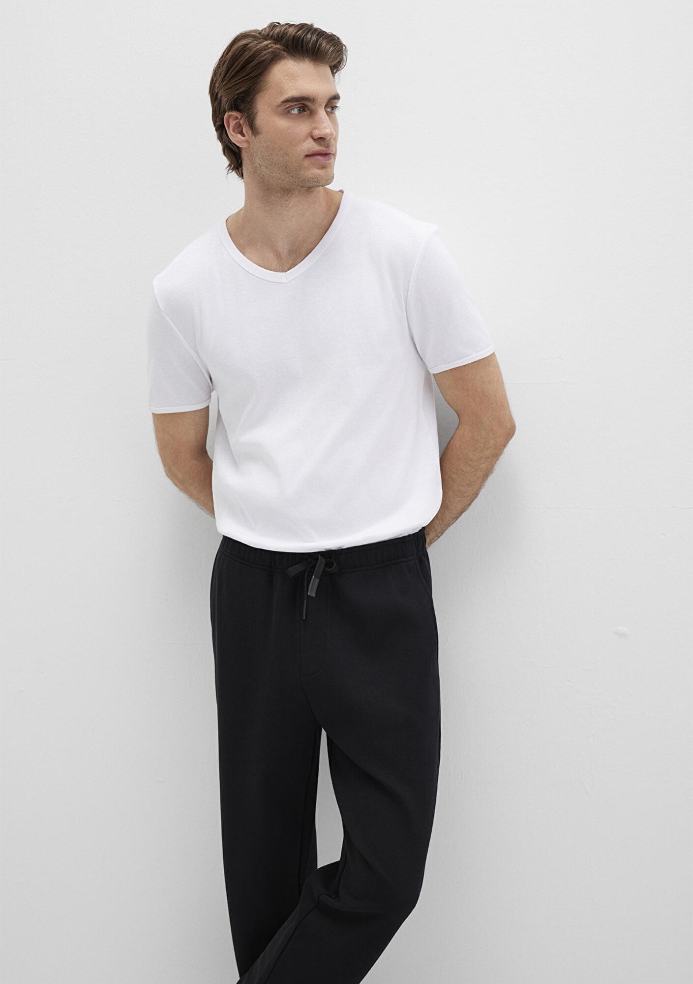 Mavi Ribana Detaylı V Yaka Beyaz Tişört Fitted / Vücuda Oturan Kesim 063748-620