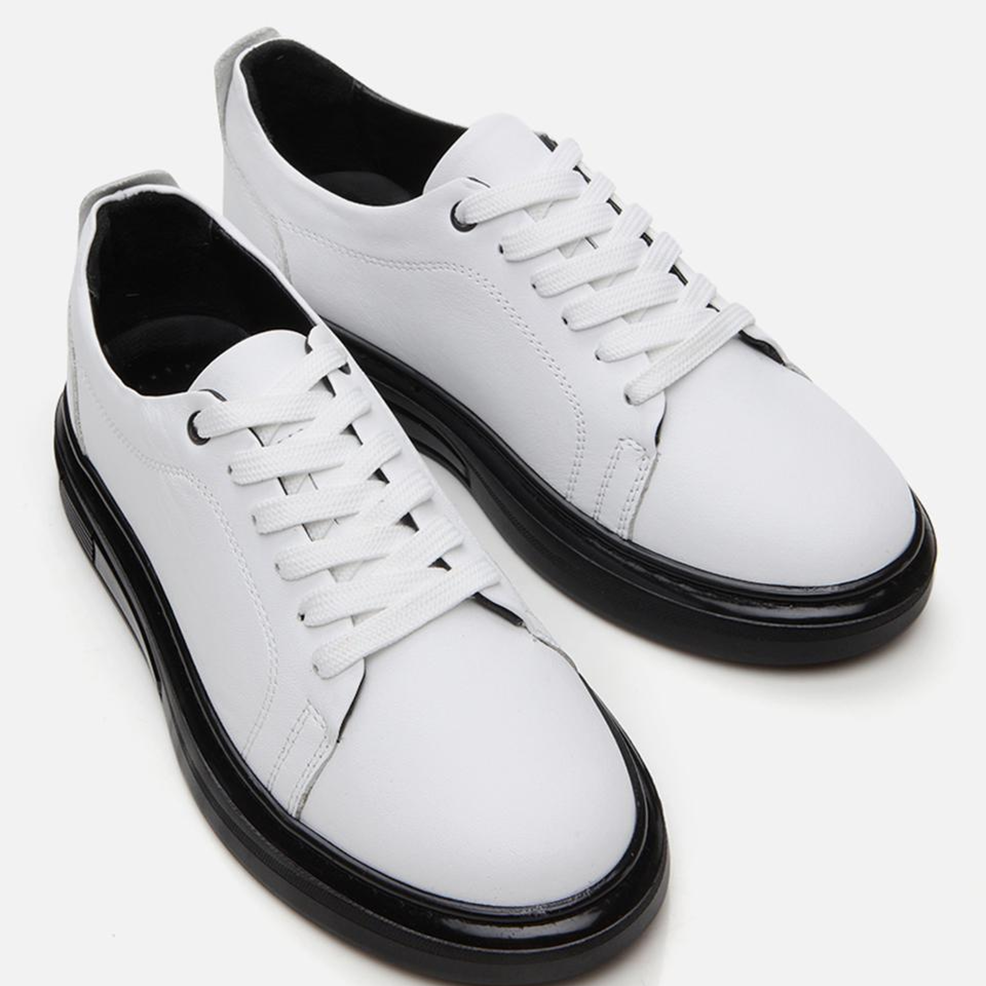 Kadın Deri Beyaz Spor Ayakkabı