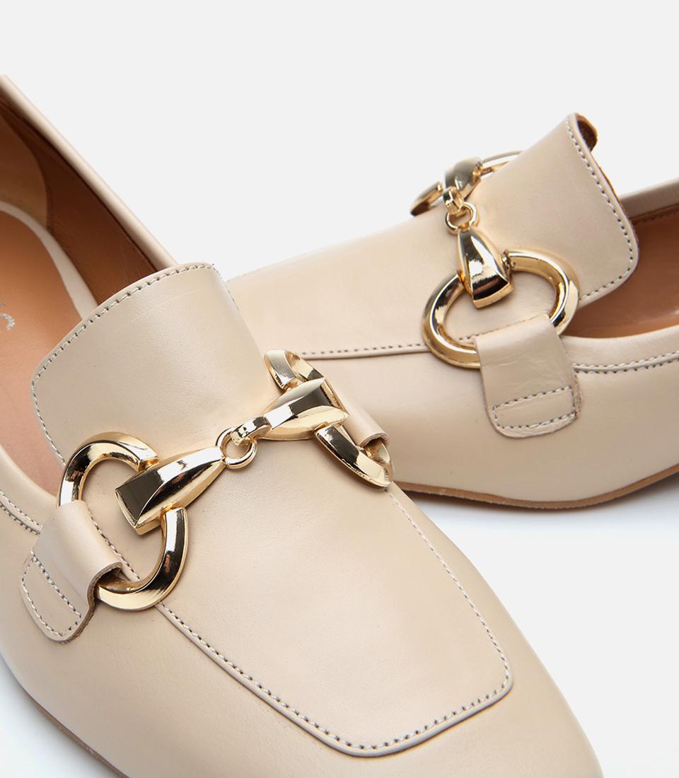 Kadın Deri Bej Tokalı Kalın Topuklu Klasik Loafer