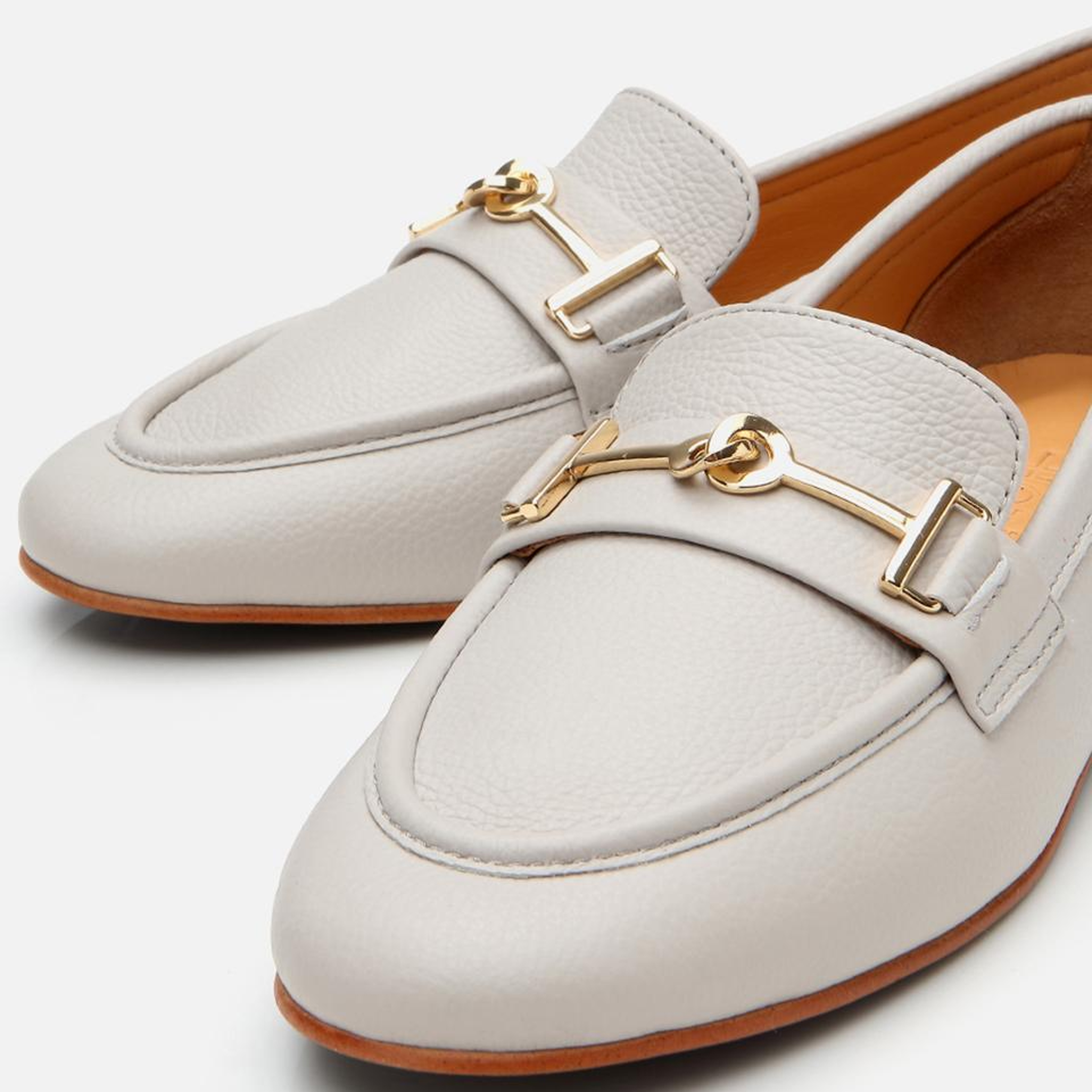 Kadın Deri Ekru Tokalı Klasik Loafer