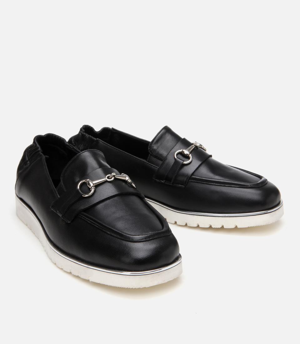 Kadın Deri Siyah Lastik Detaylı Tokalı Günlük Loafer