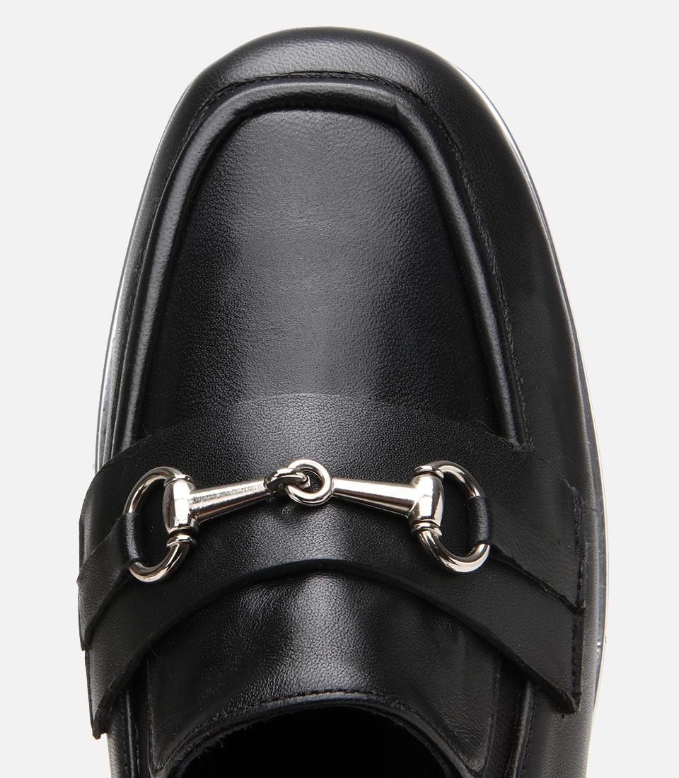 Kadın Deri Siyah Lastik Detaylı Tokalı Günlük Loafer