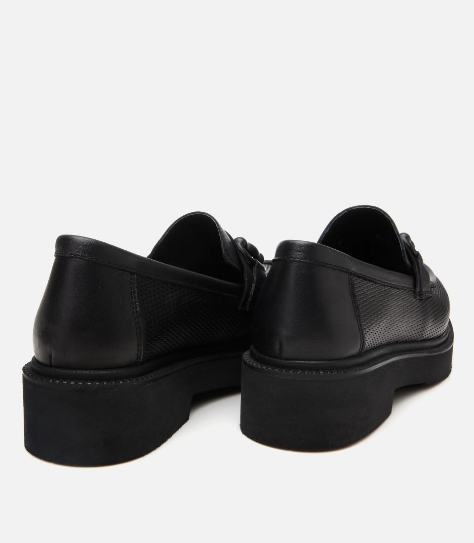 Kadın Deri Siyah Tokalı Klasik Loafer