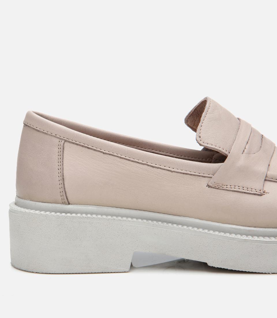 Kadın Deri Bej Kalın Tabanlı Klasik Loafer