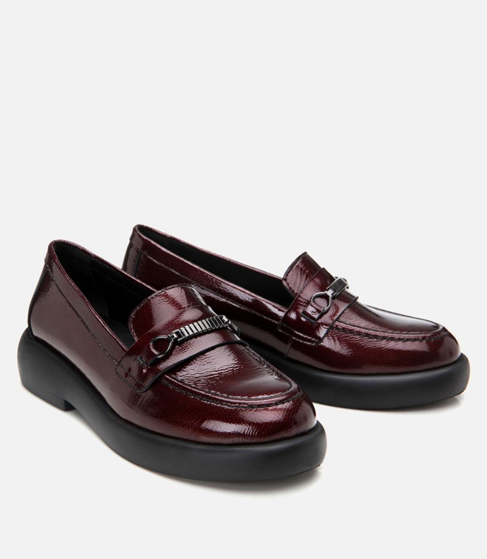 Kadın Rugan Deri Bordo Tokalı Şık Klasik Loafer