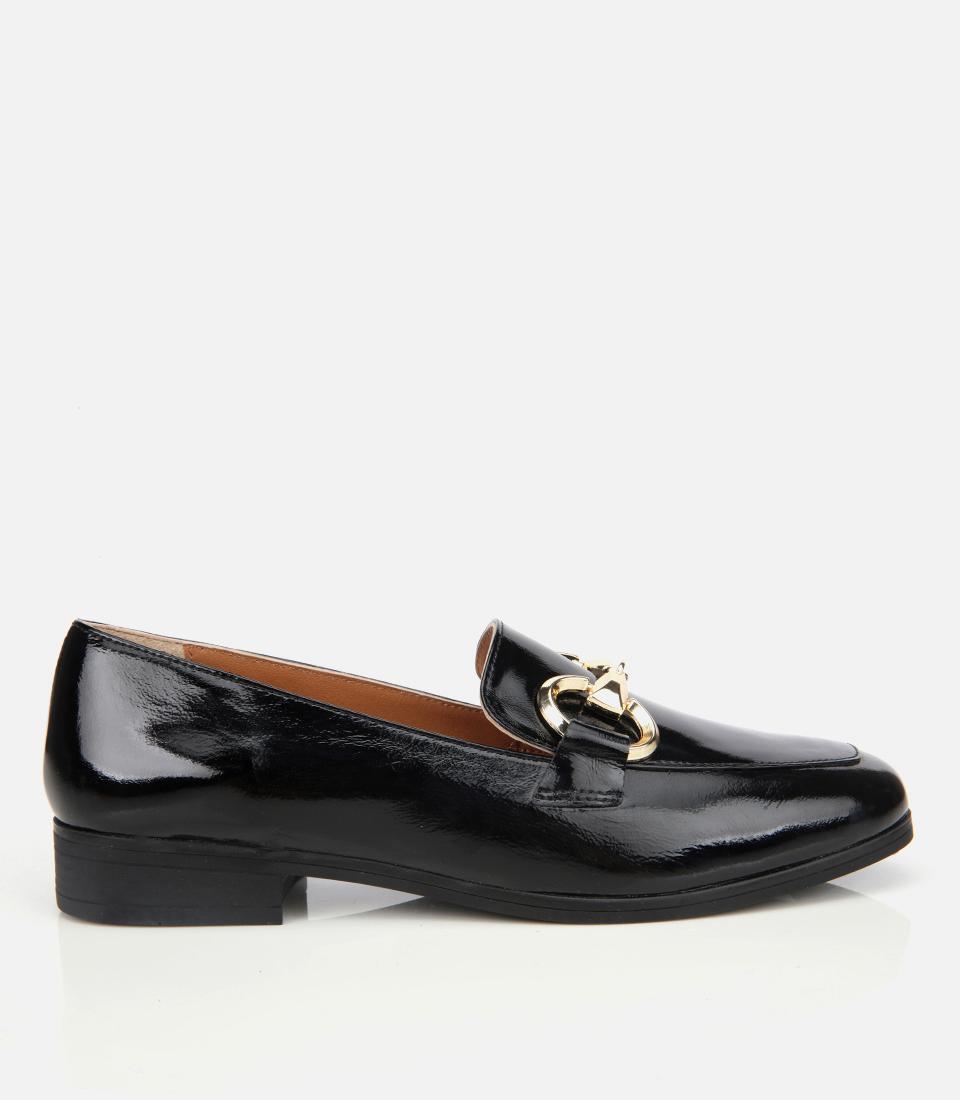 Kadın Rugan Deri Siyah Tokalı Klasik Loafer