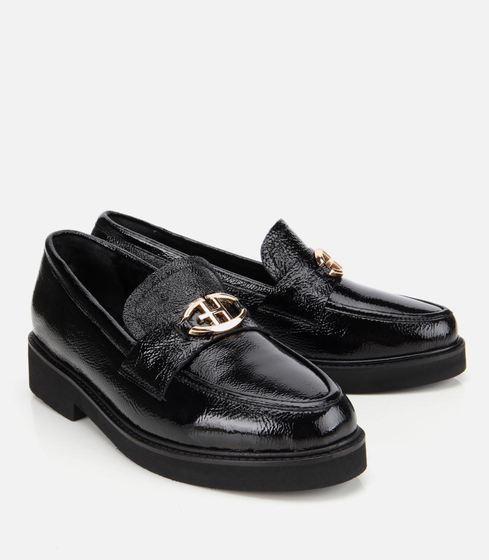 Kadın Rugan Deri Siyah Tokalı Klasik Loafer