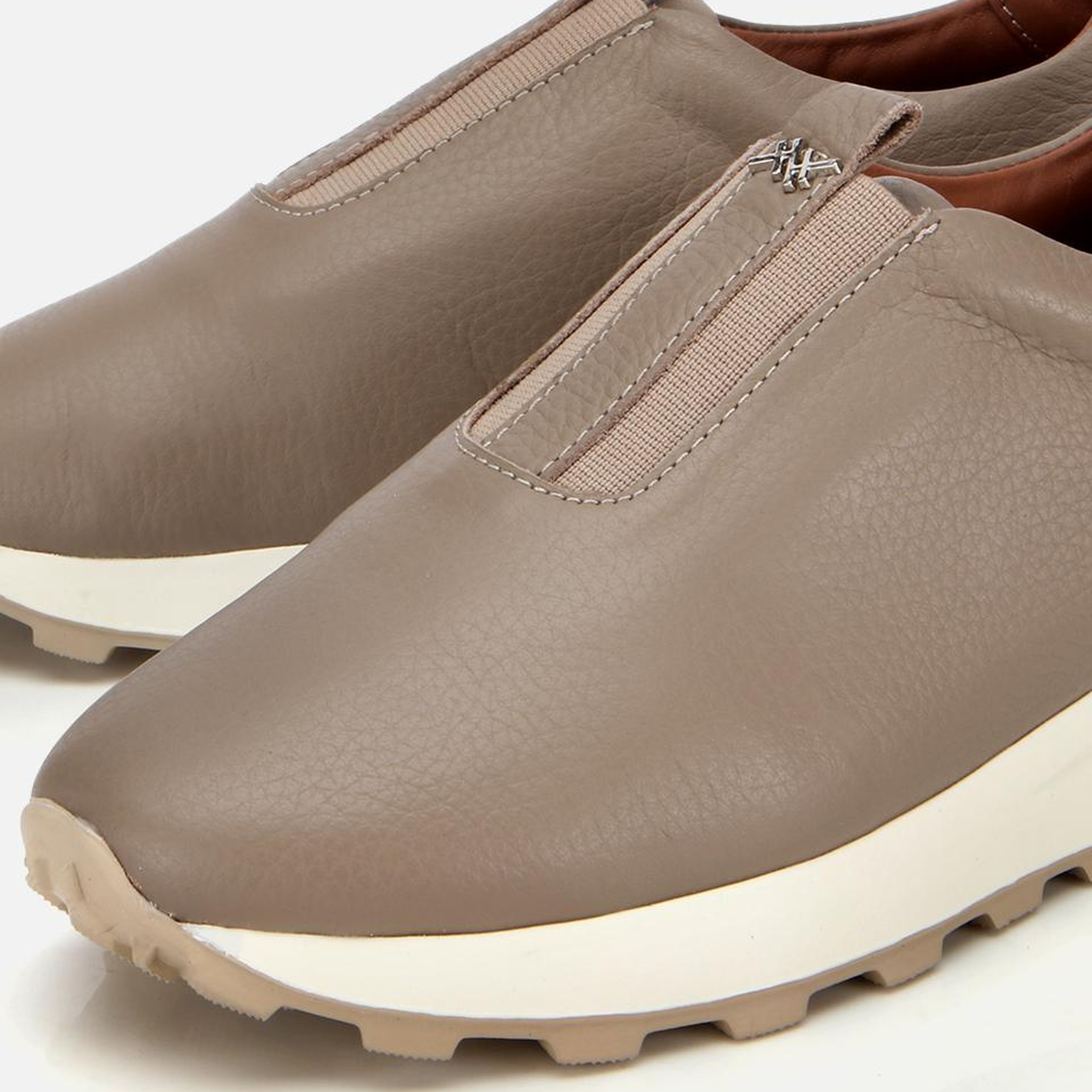 Kadın Deri Vizon Lastik Detaylı Spor Ayakkabı