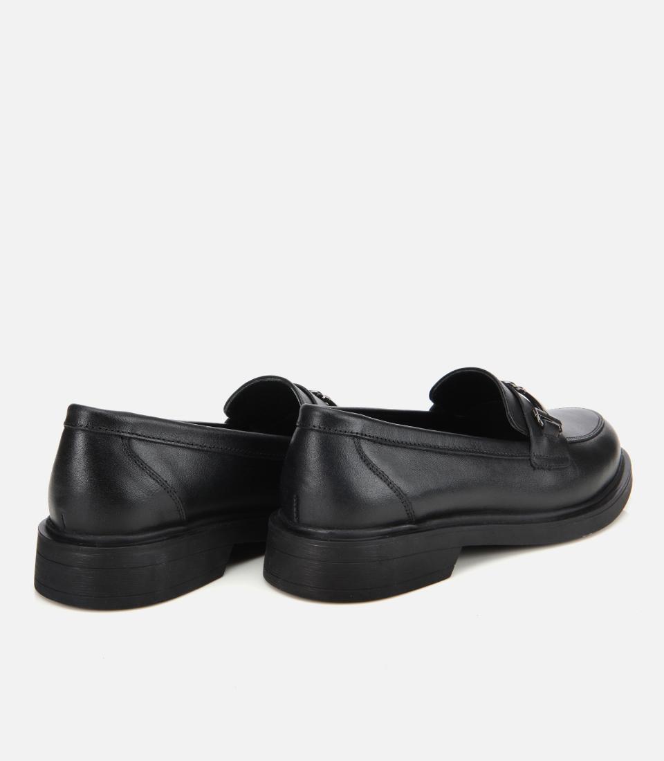 Kadın Deri Siyah Tokalı Klasik Loafer