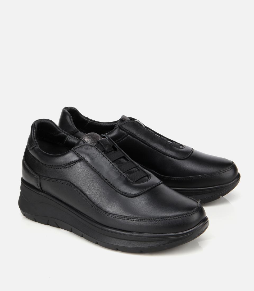 Kadın Deri Siyah Lastik Detaylı Dolgu Topuklu Günlük Loafer