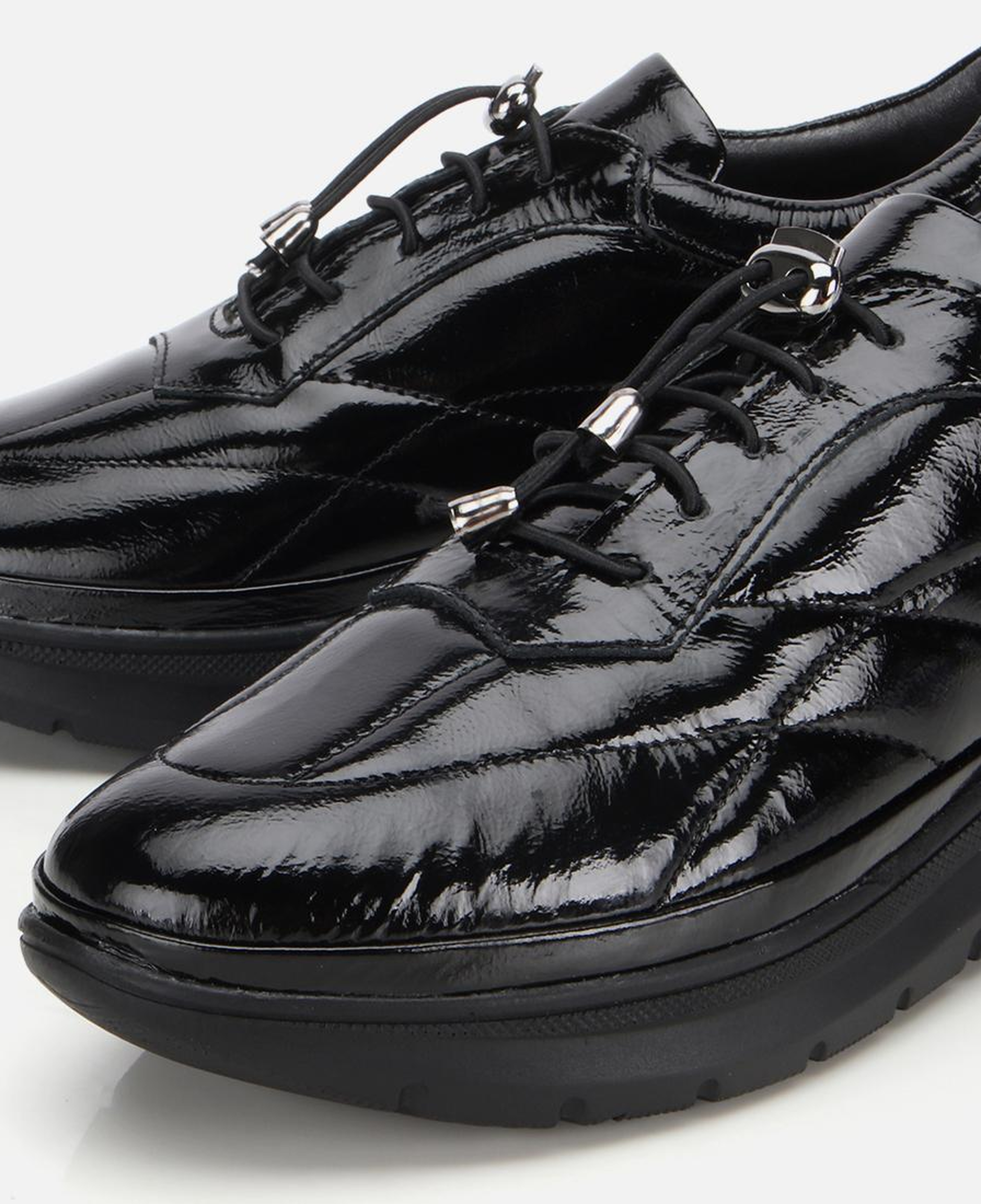 Kadın Rugan Deri Siyah Dolgu Topuklu Spor Ayakkabı