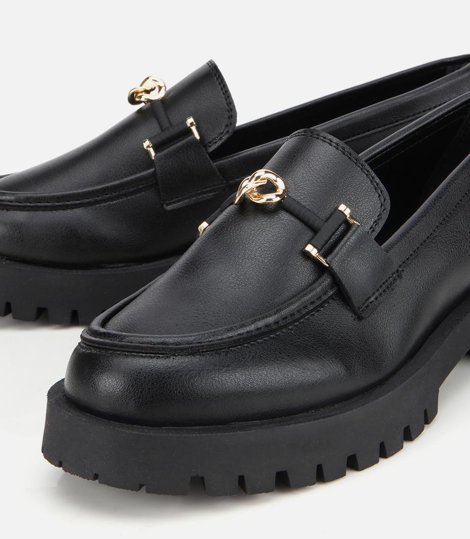 Kadın Siyah Kalın Tabanlı Klasik Loafer