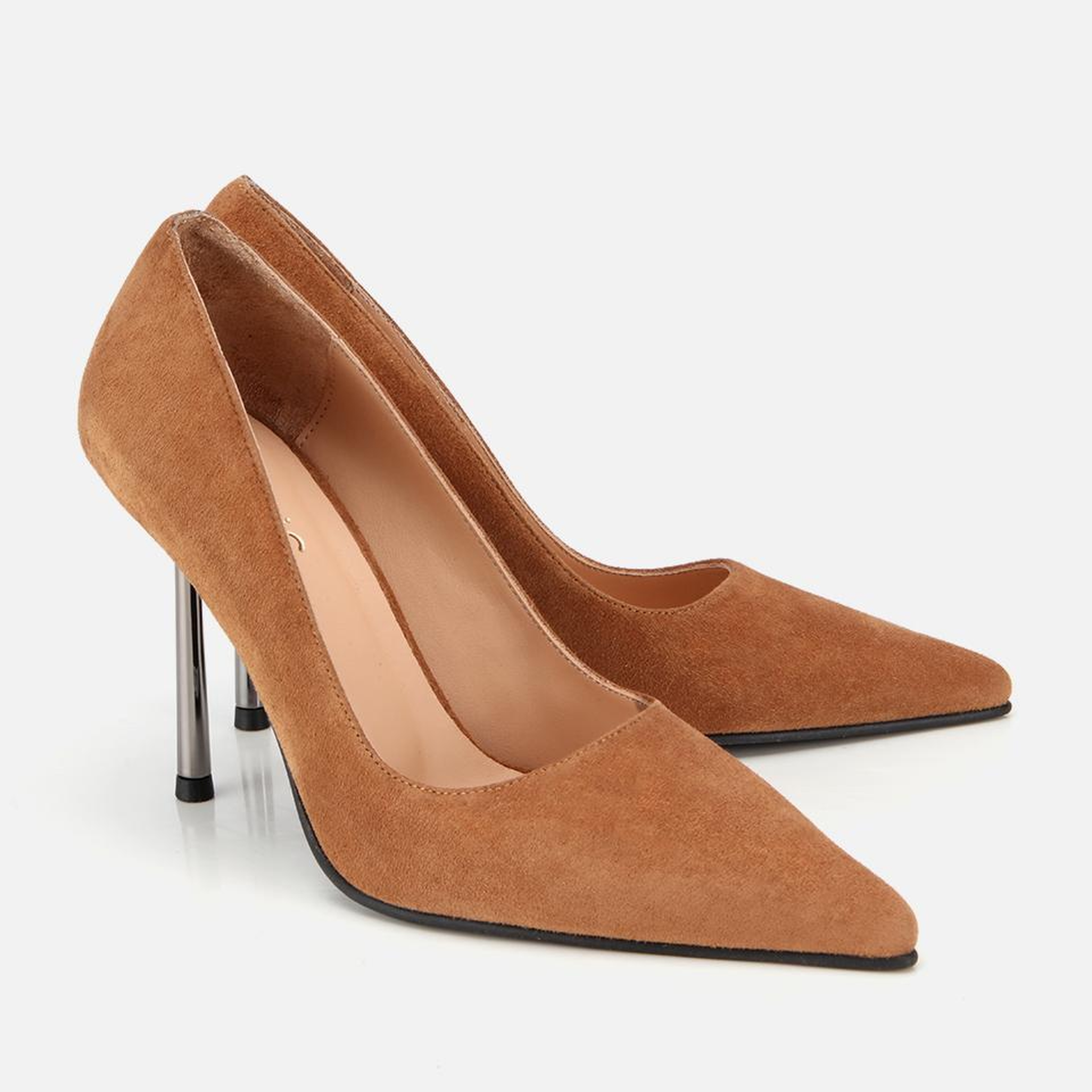 Kadın Süet Deri Taba Metal Detaylı Stiletto