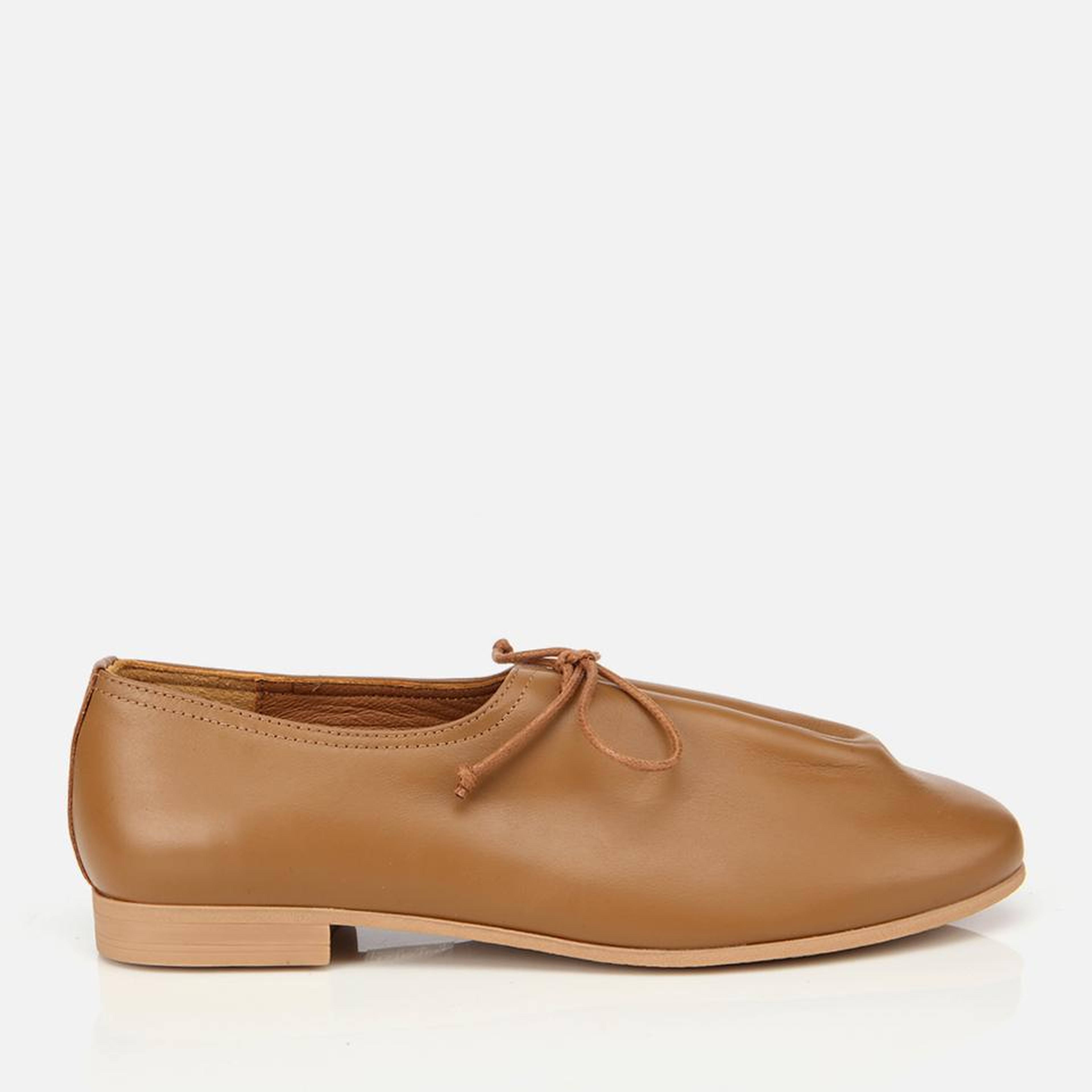 Kadın Deri Açık Kahverengi Yumuşak Bağcıklı Babet