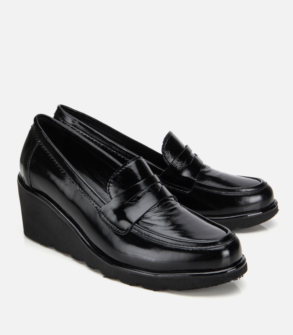 Kadın Rugan Deri Siyah Dolgu topuklu Günlük Loafer
