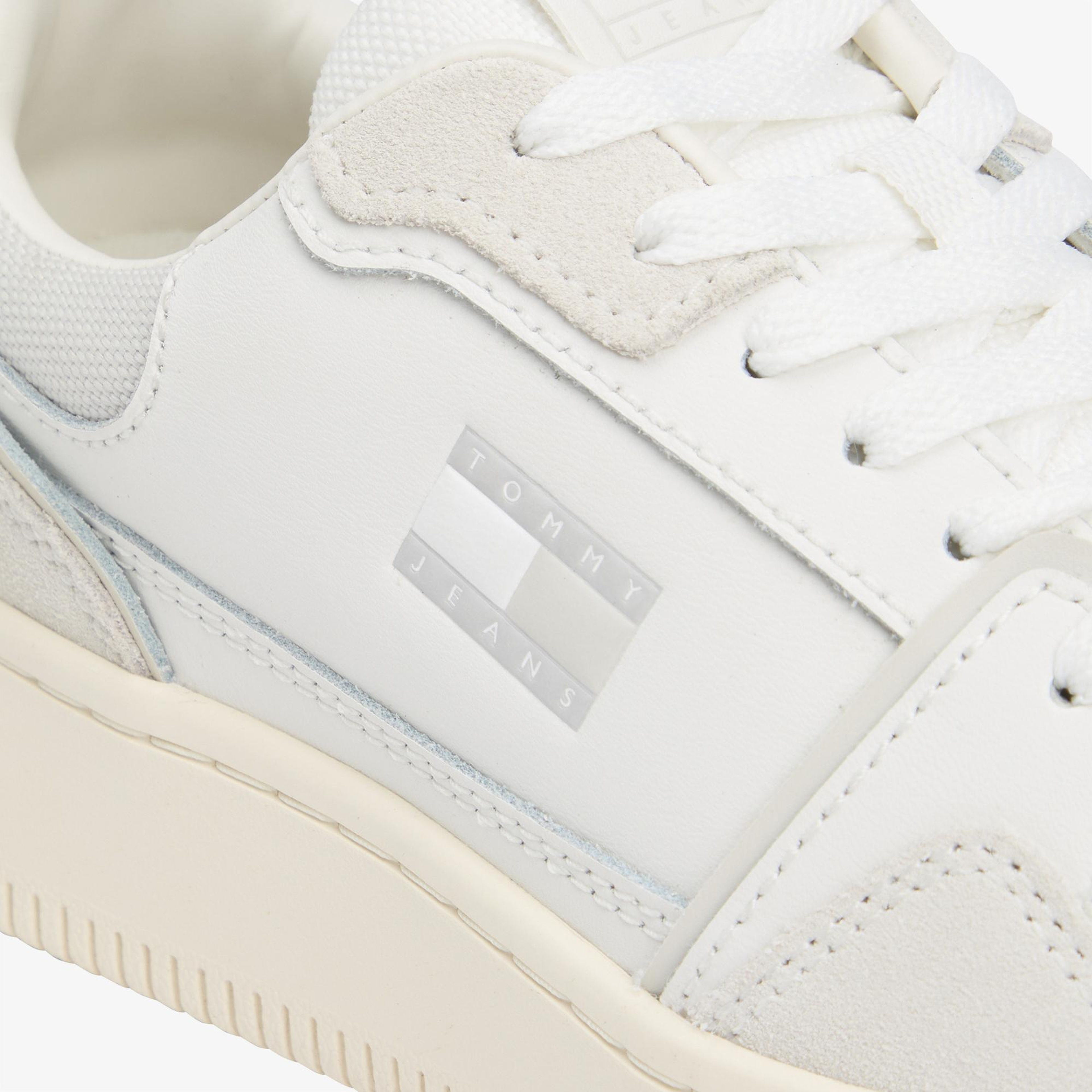 Tommy Jeans Retro Basket Kadın Beyaz Spor Ayakkabı