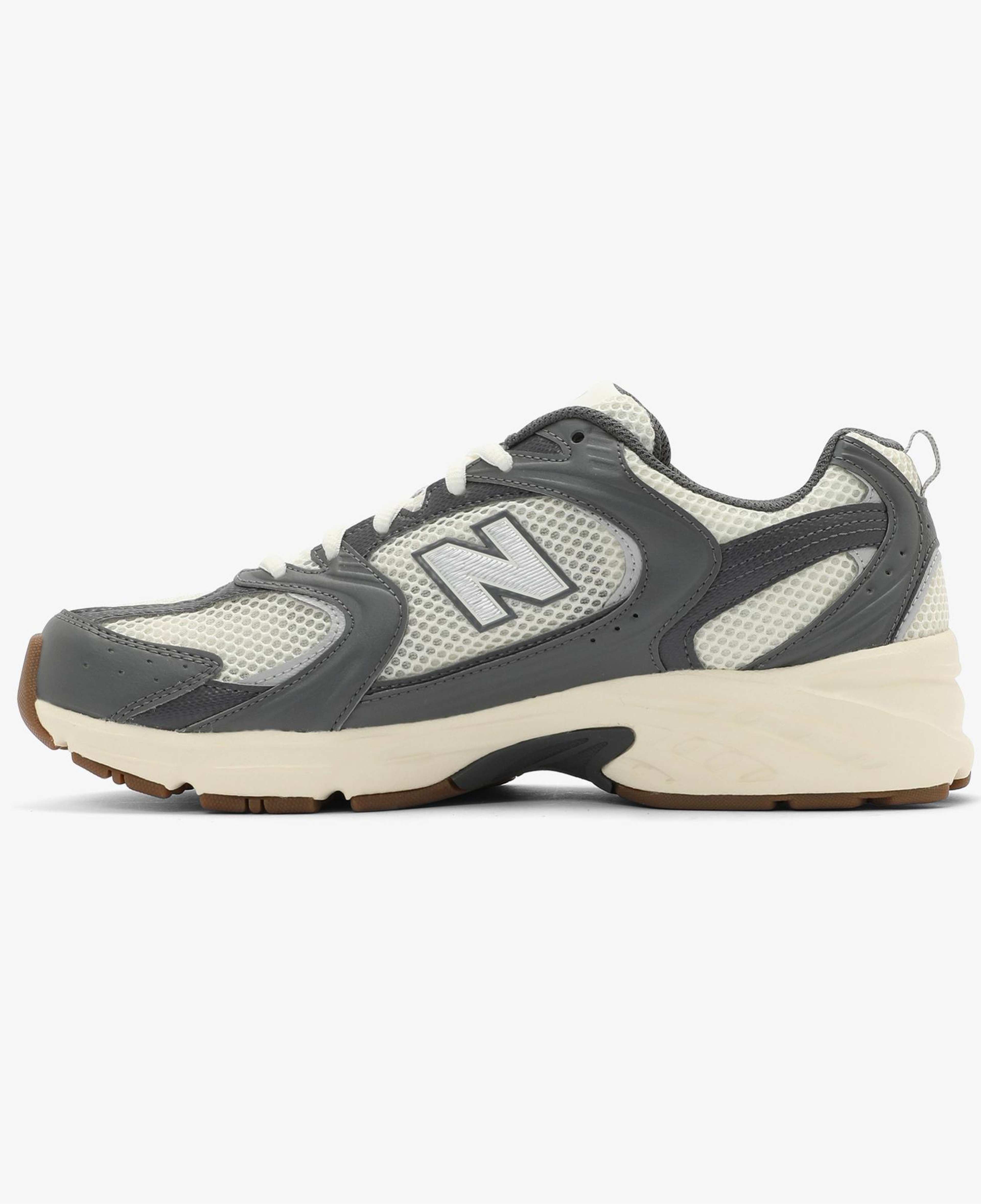 New Balance 530 Unisex Bej Spor Ayakkabı
