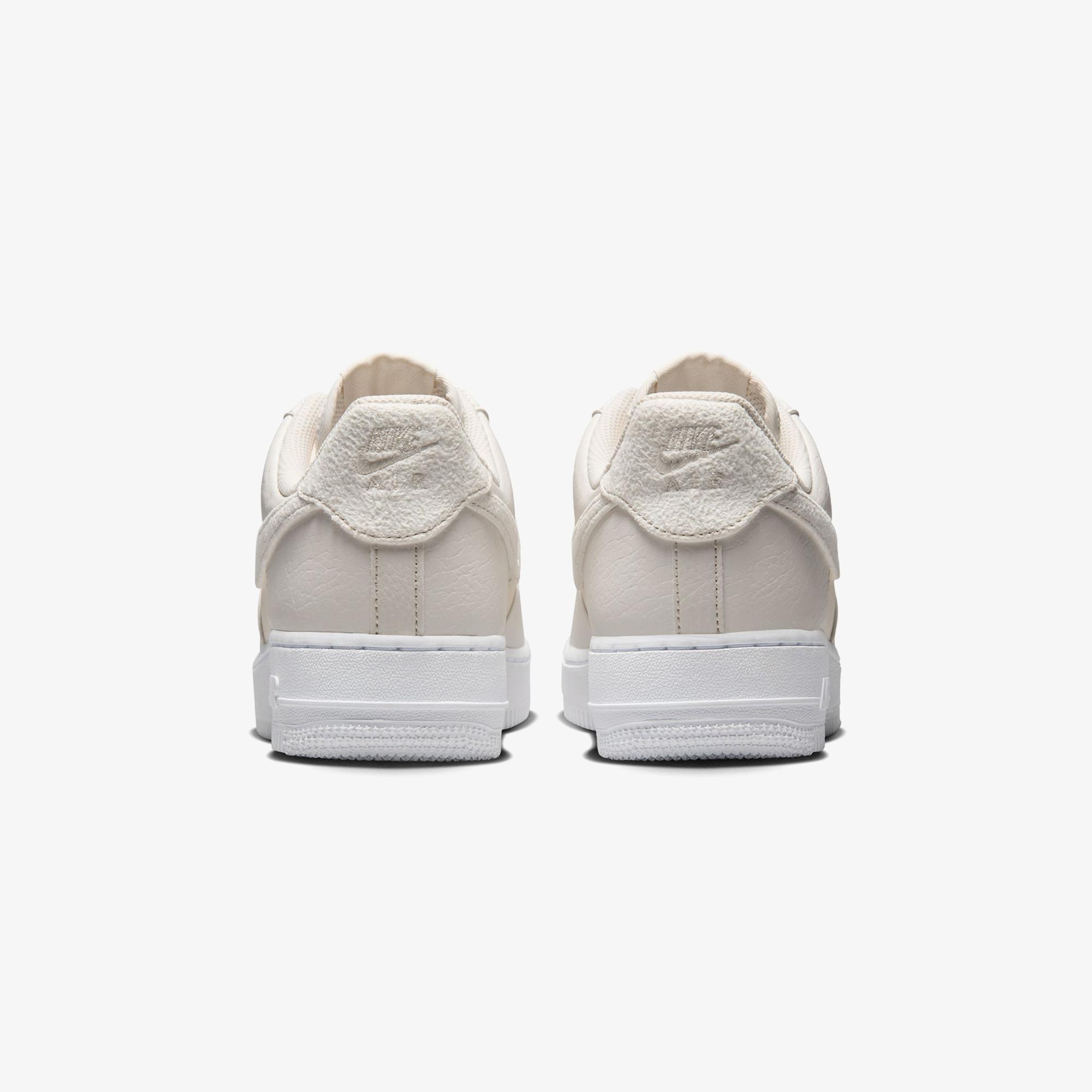 Nike Air Force 1 '07 Next Nature Kadın Krem Rengi Spor Ayakkabı