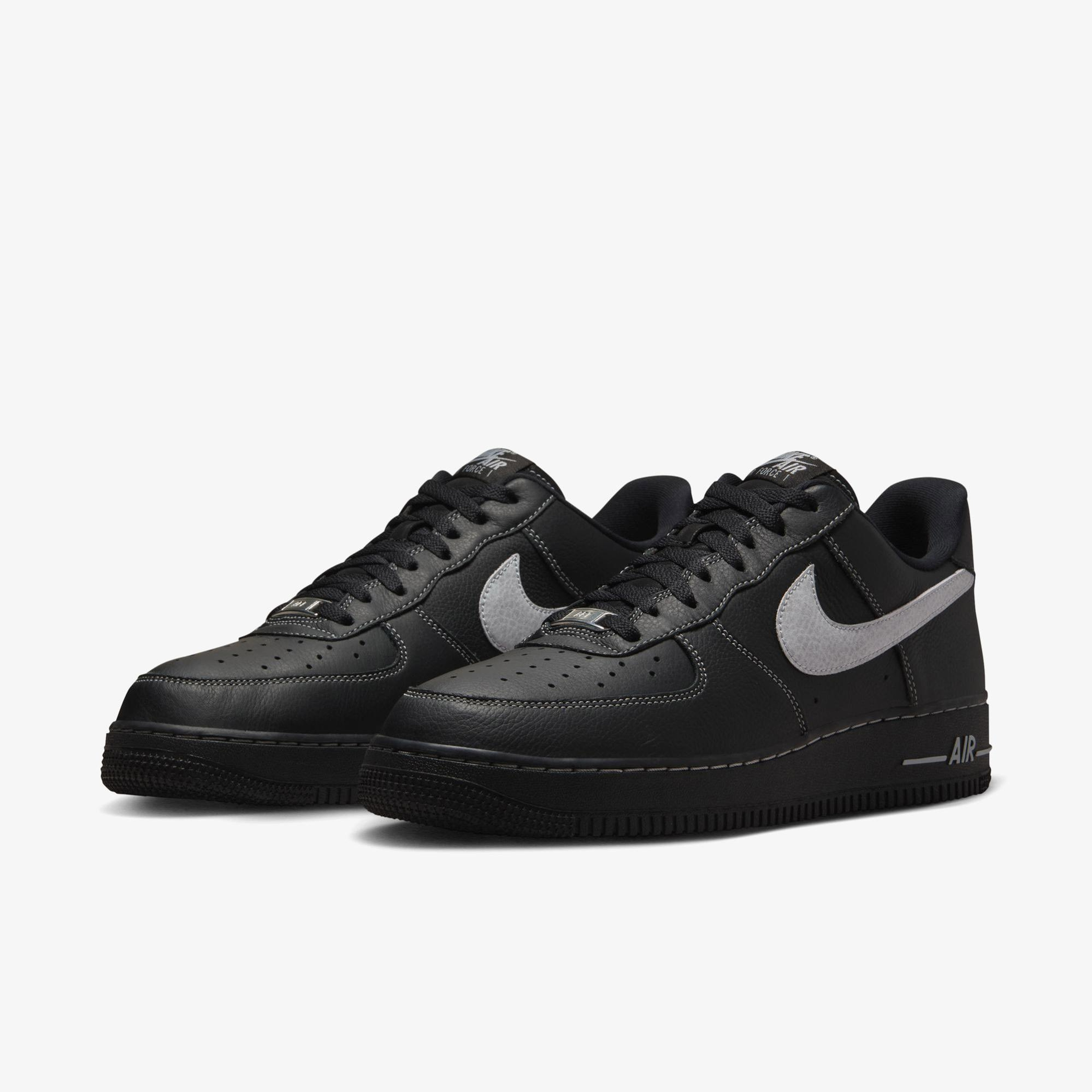 Nike Air Force 1 '07 LV8 Erkek Siyah Spor Ayakkabı