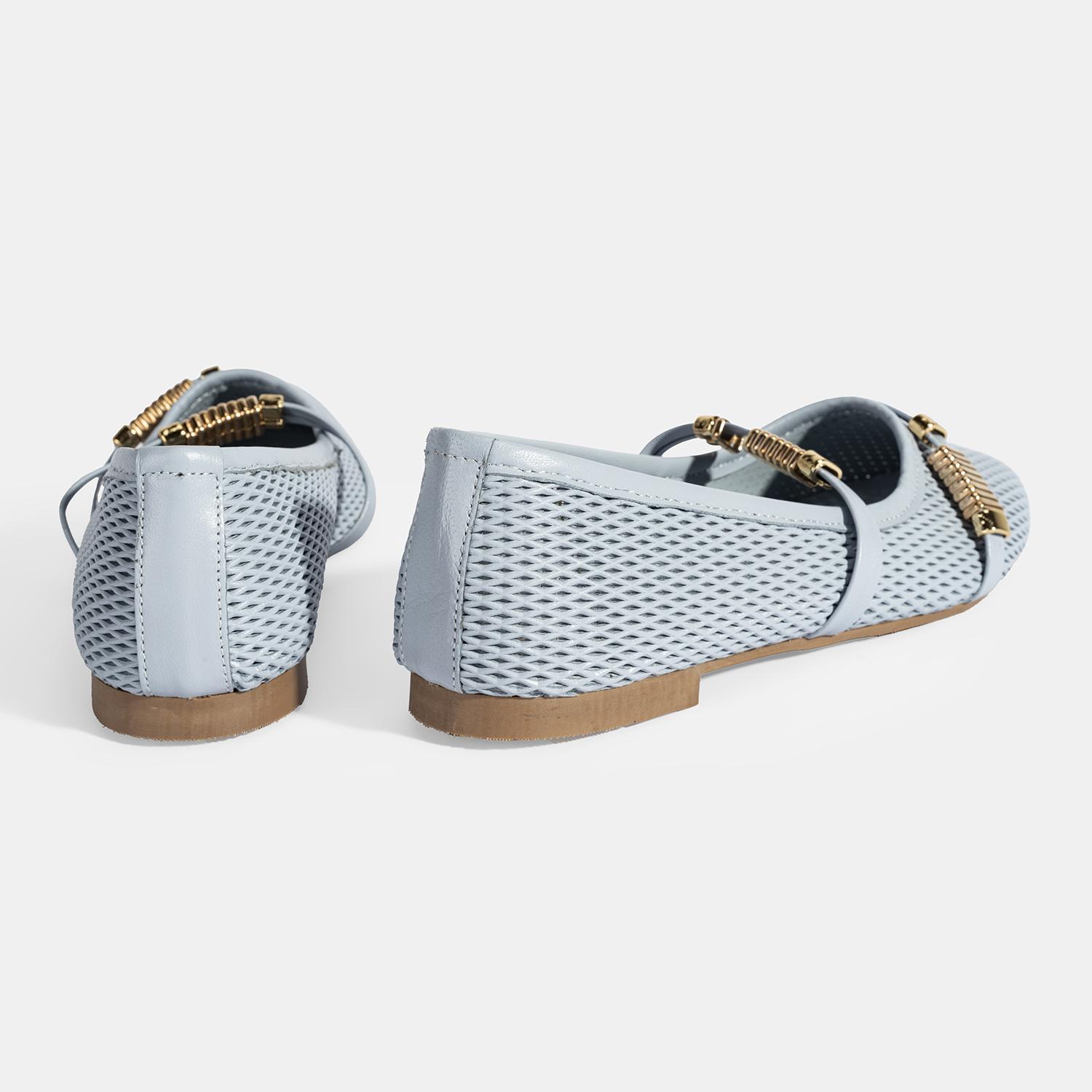 Kadın Mavi Metal Toka Aksesuarlı Deri Babet