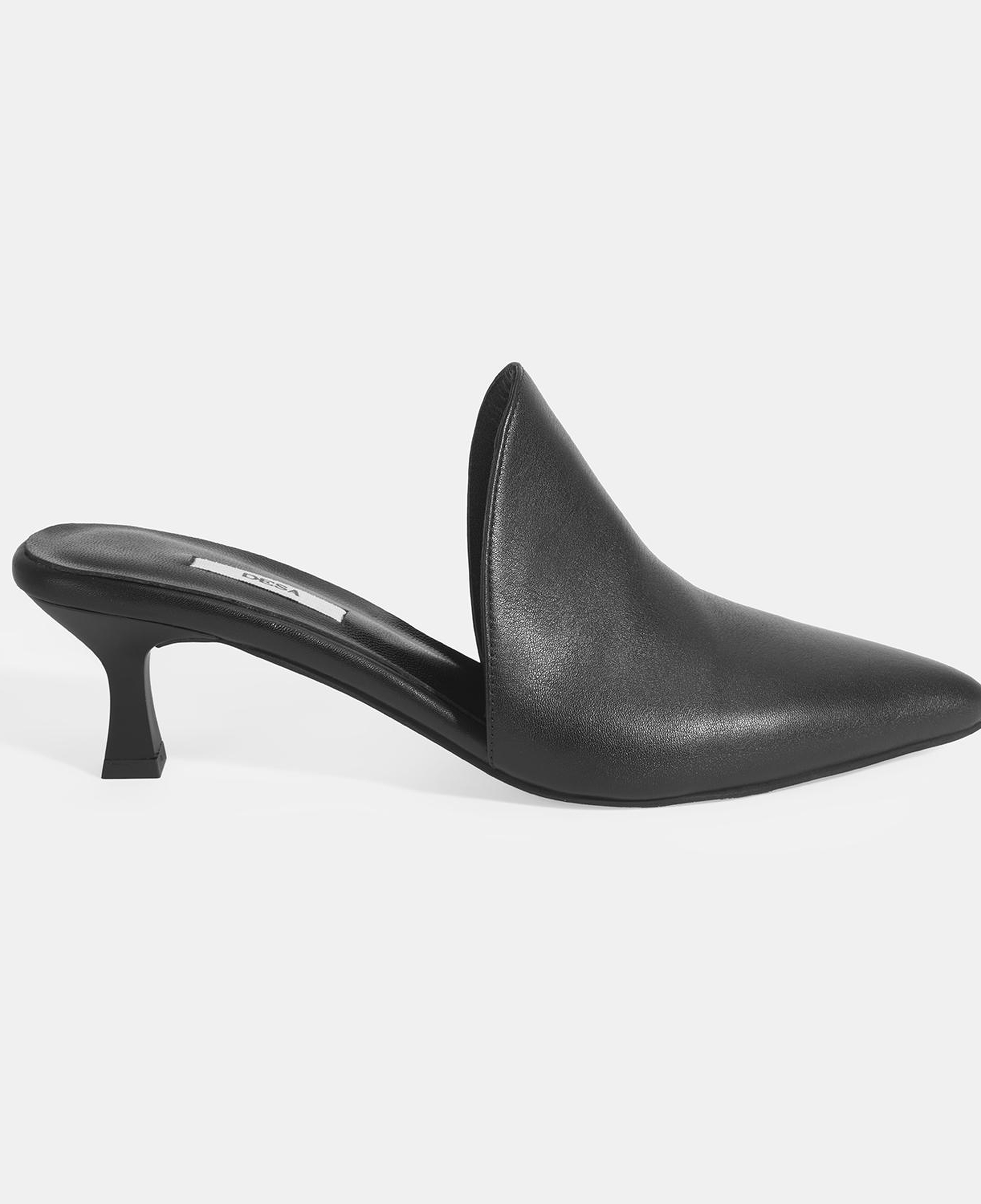 Kadın Siyah Deri Terlik