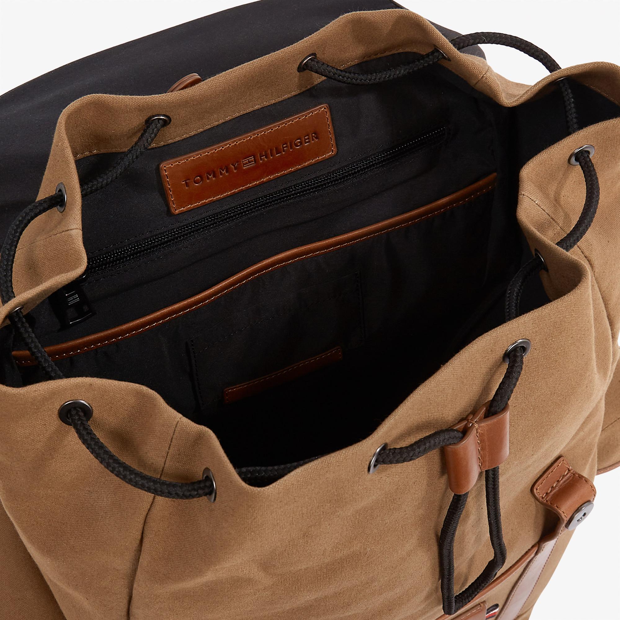 Tommy Hilfiger Erkek Kahverengi Sırt Çantası
