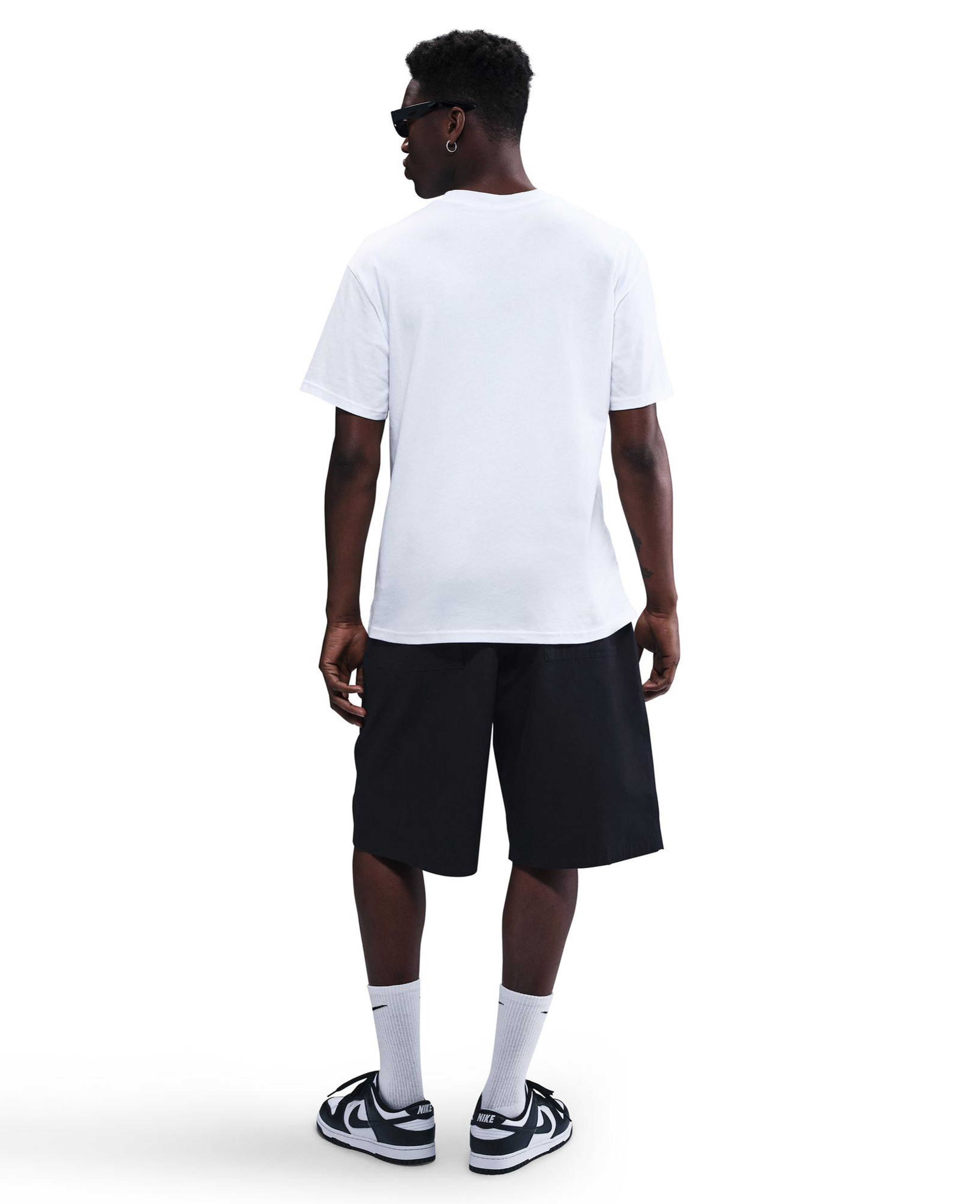 Nike Sportswear Erkek Beyaz T-Shirt