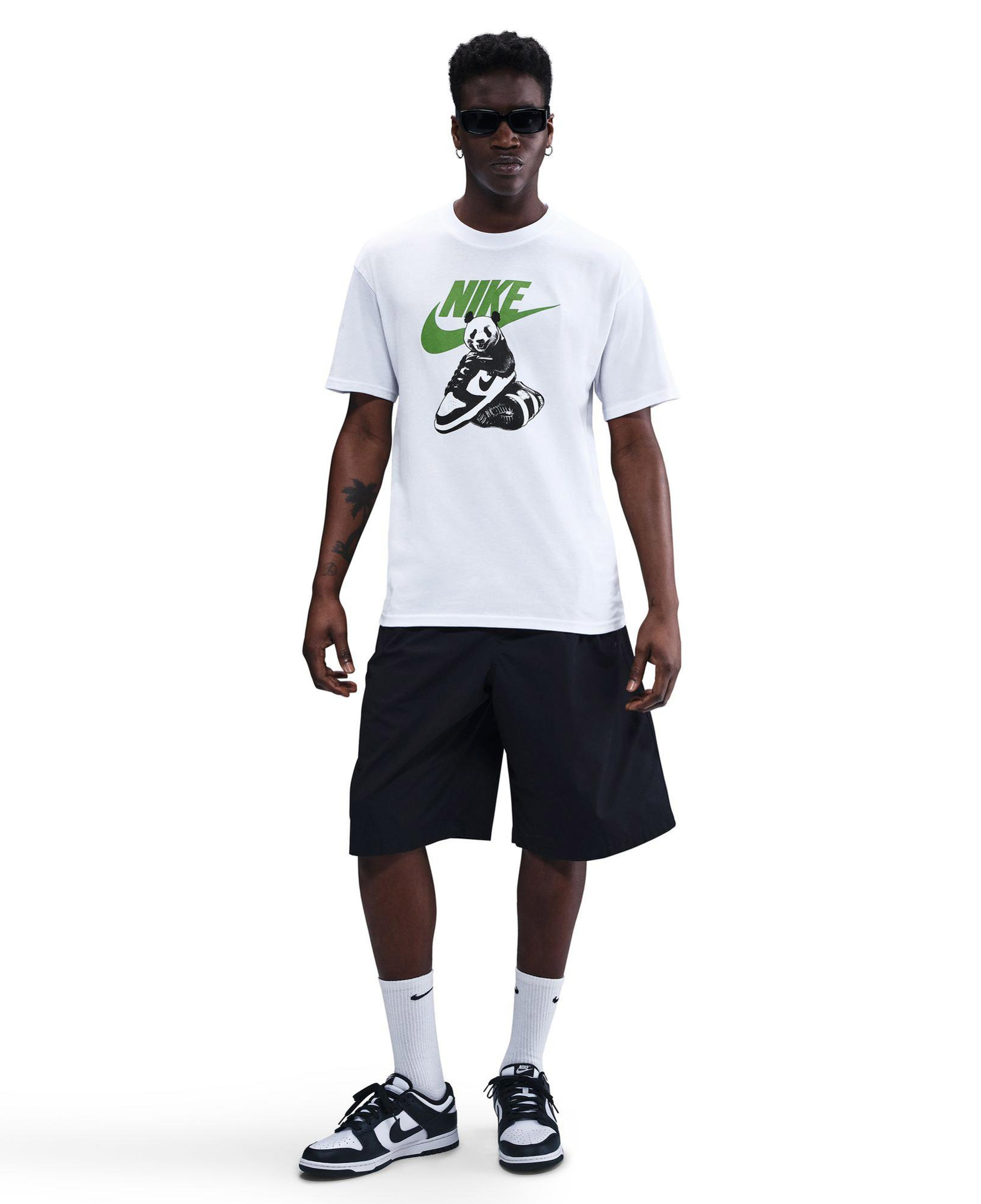 Nike Sportswear Erkek Beyaz T-Shirt