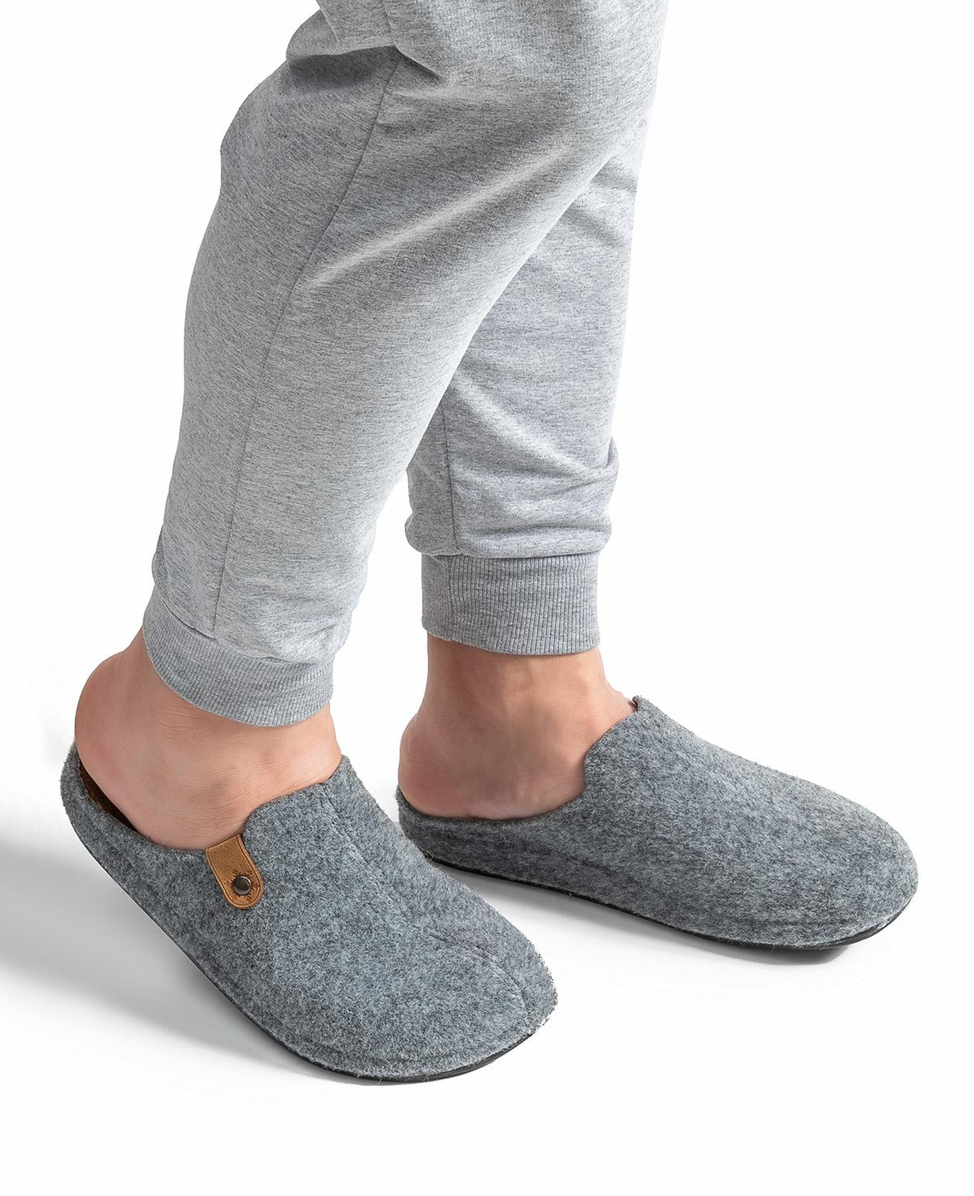 Mati Erkek Ev Terliği Füme 41/45