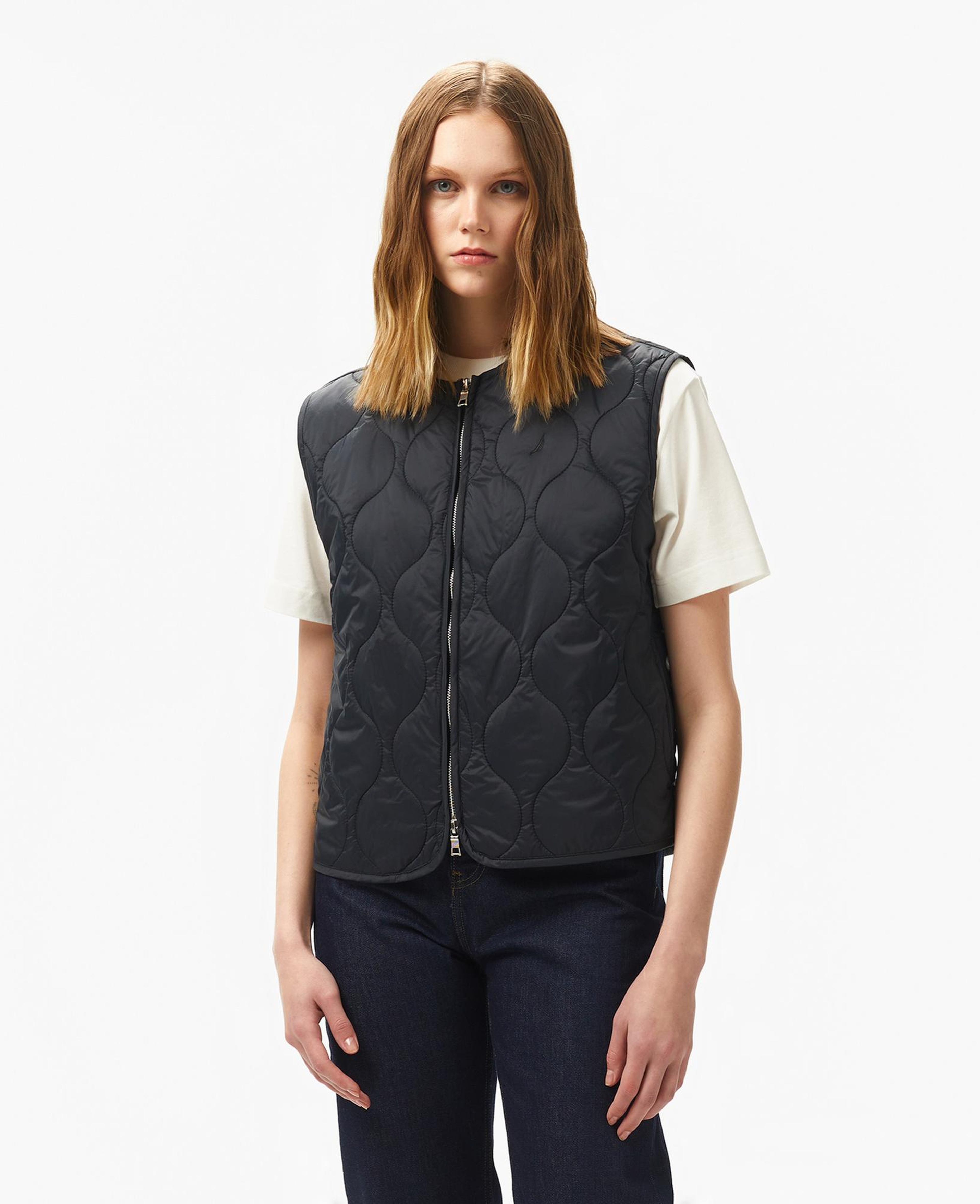 Nautica Kadın Siyah Regular Fit Kapitone Fermuarlı Yelek