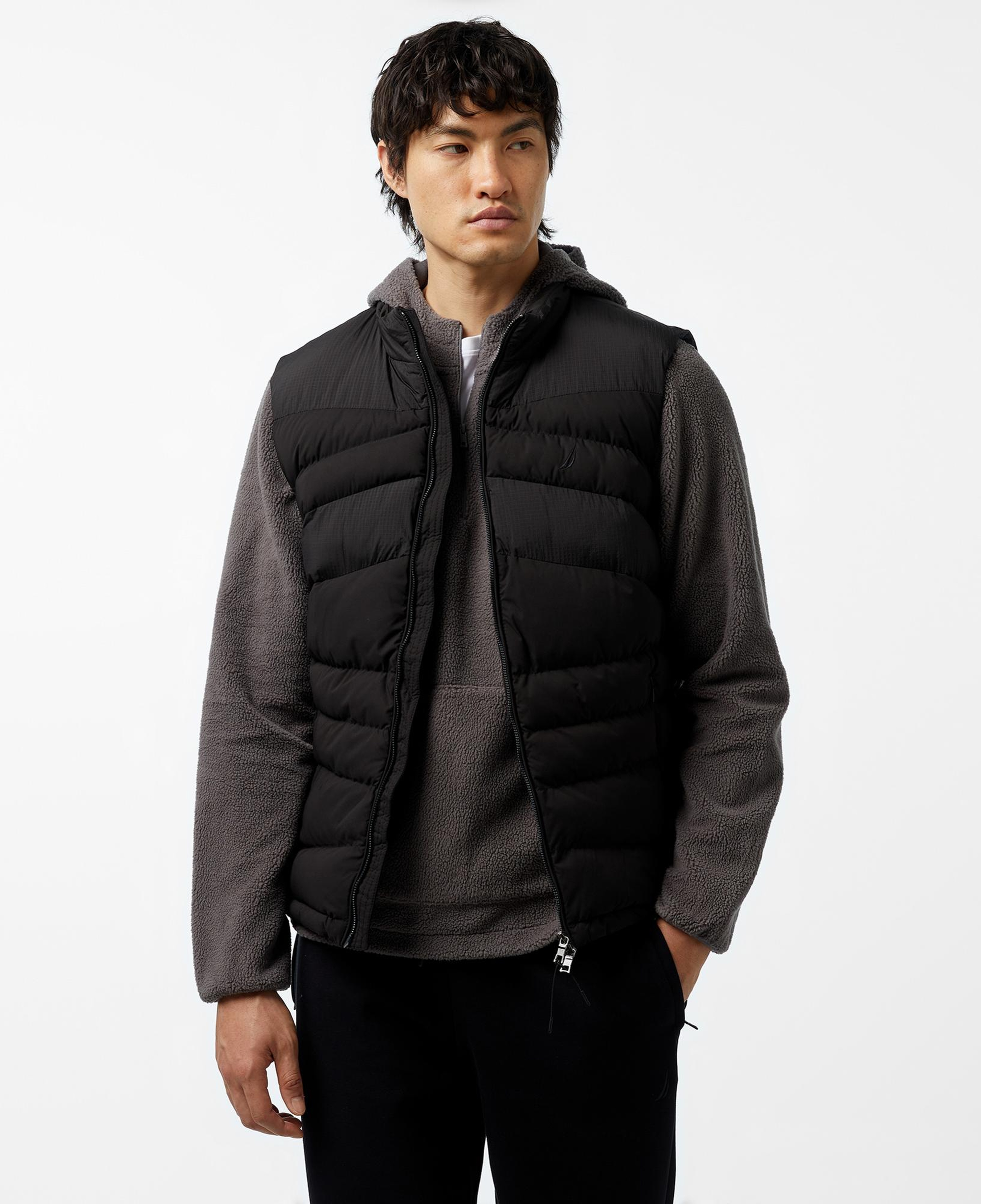 Nautica Erkek Siyah Yelek