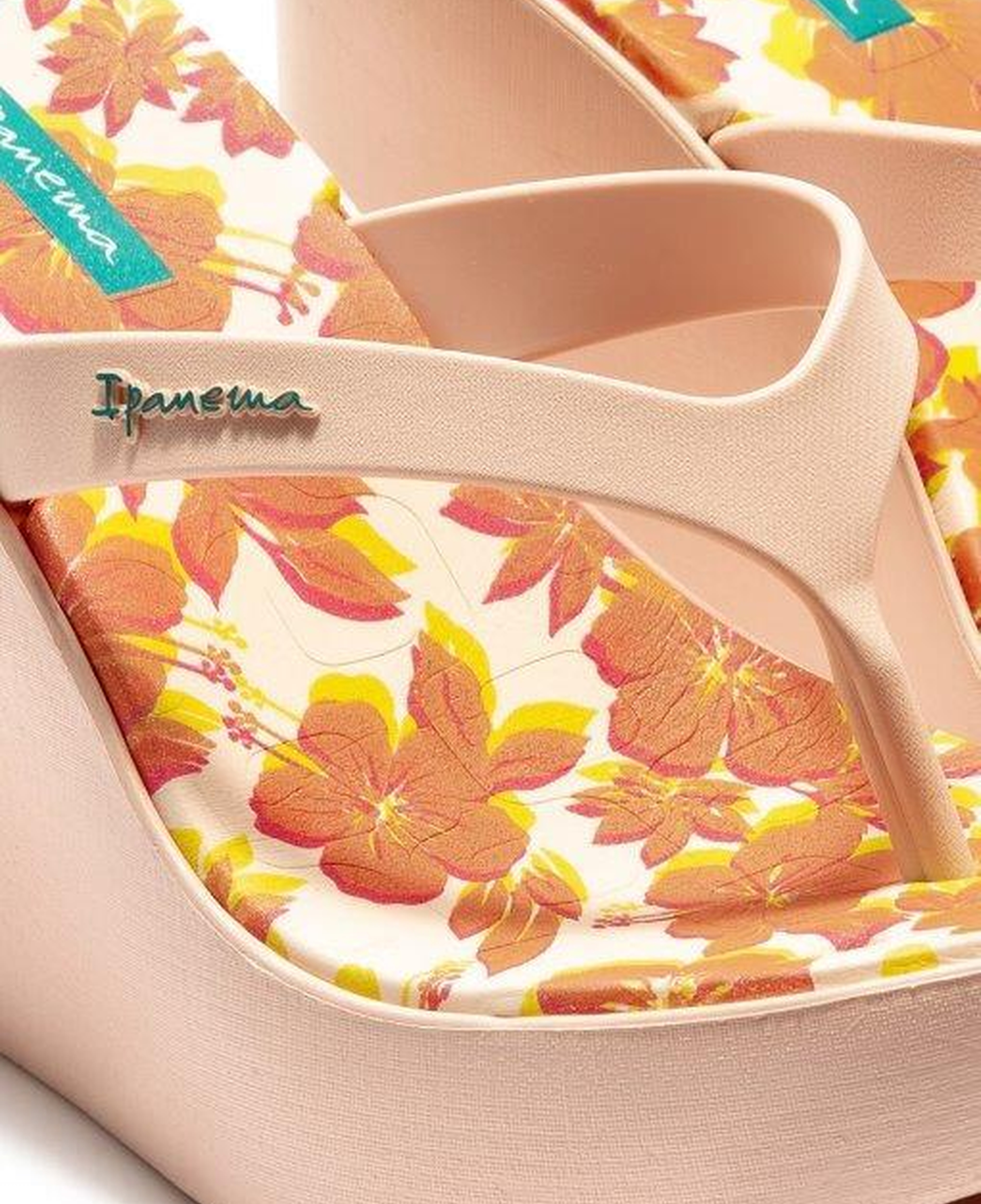 Aloha Topuklu Kadın Parmak Arası Terlik Bej 35/40