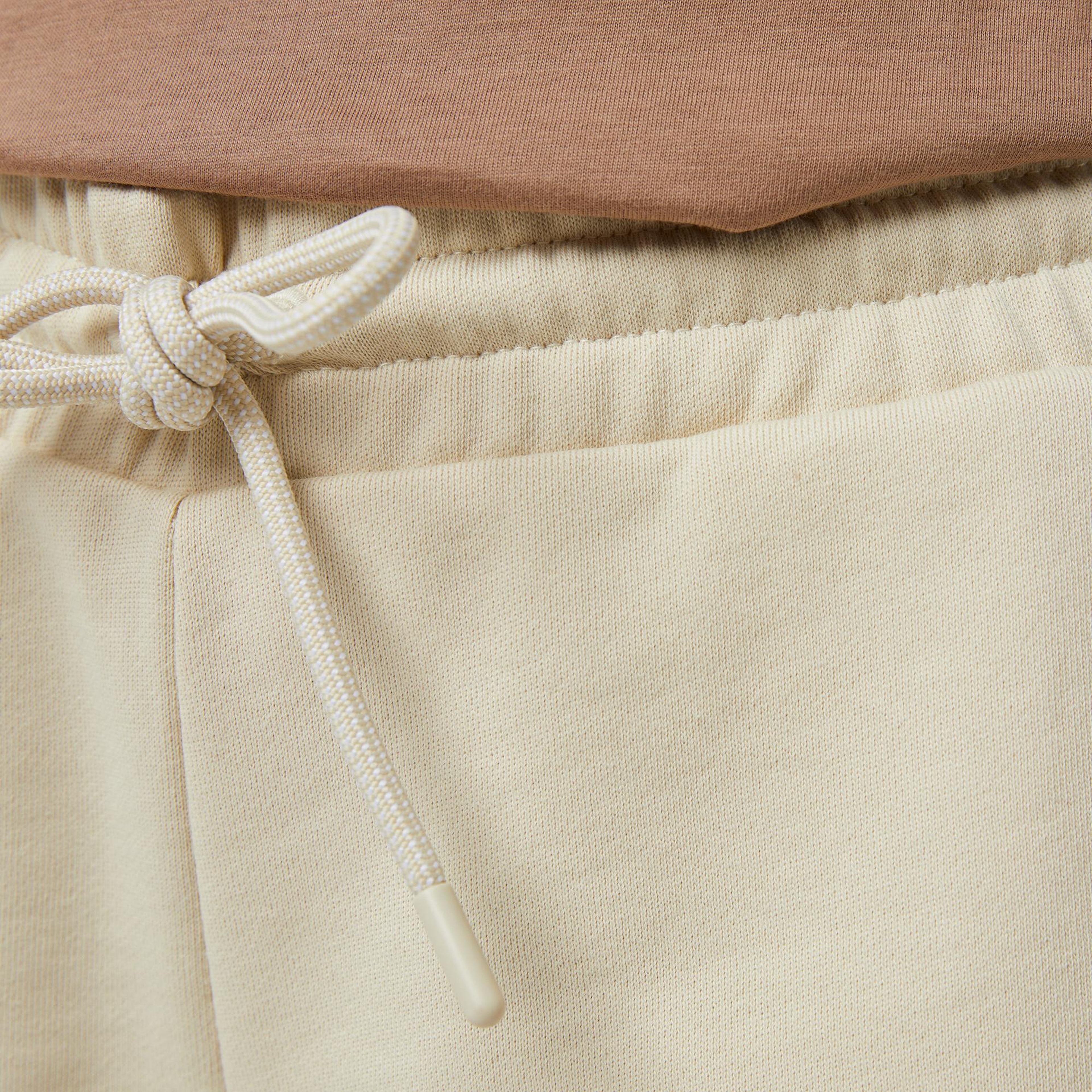 Emporio Armani Kadın Bej Şort