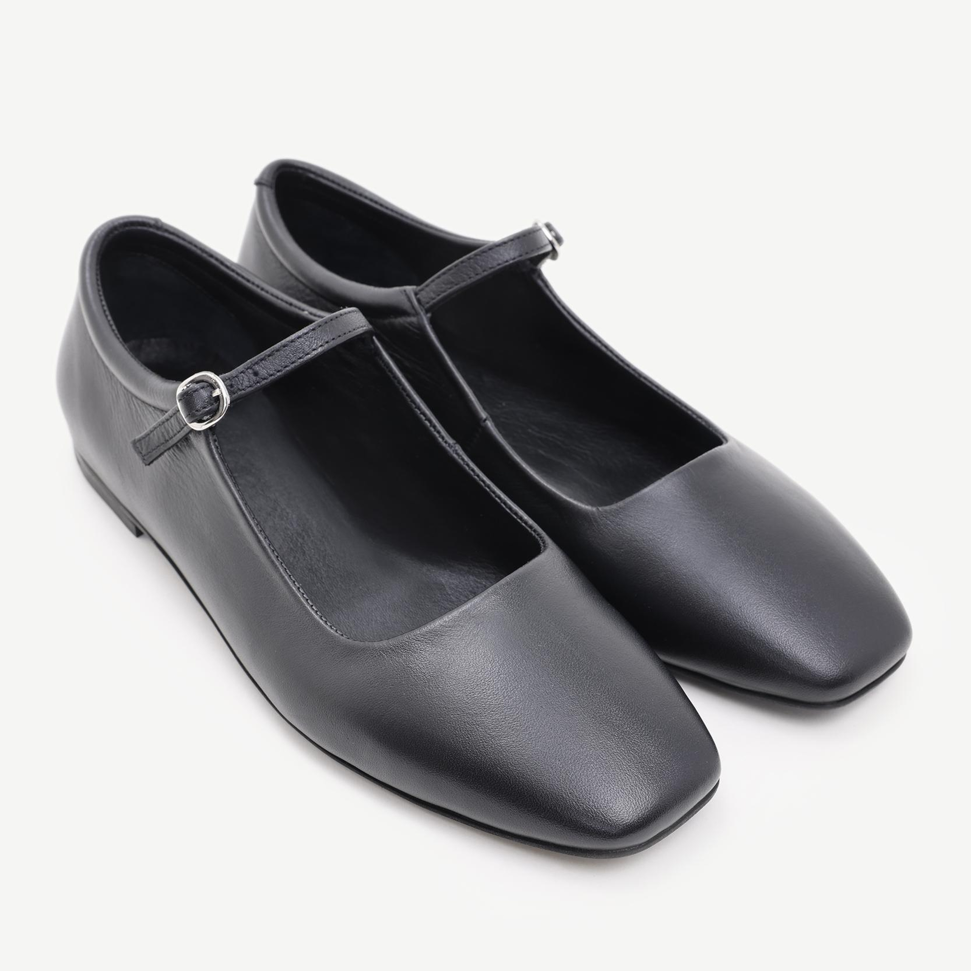 YARGICI Yumuşak Tabanlı Toka Detaylı Deri Babet