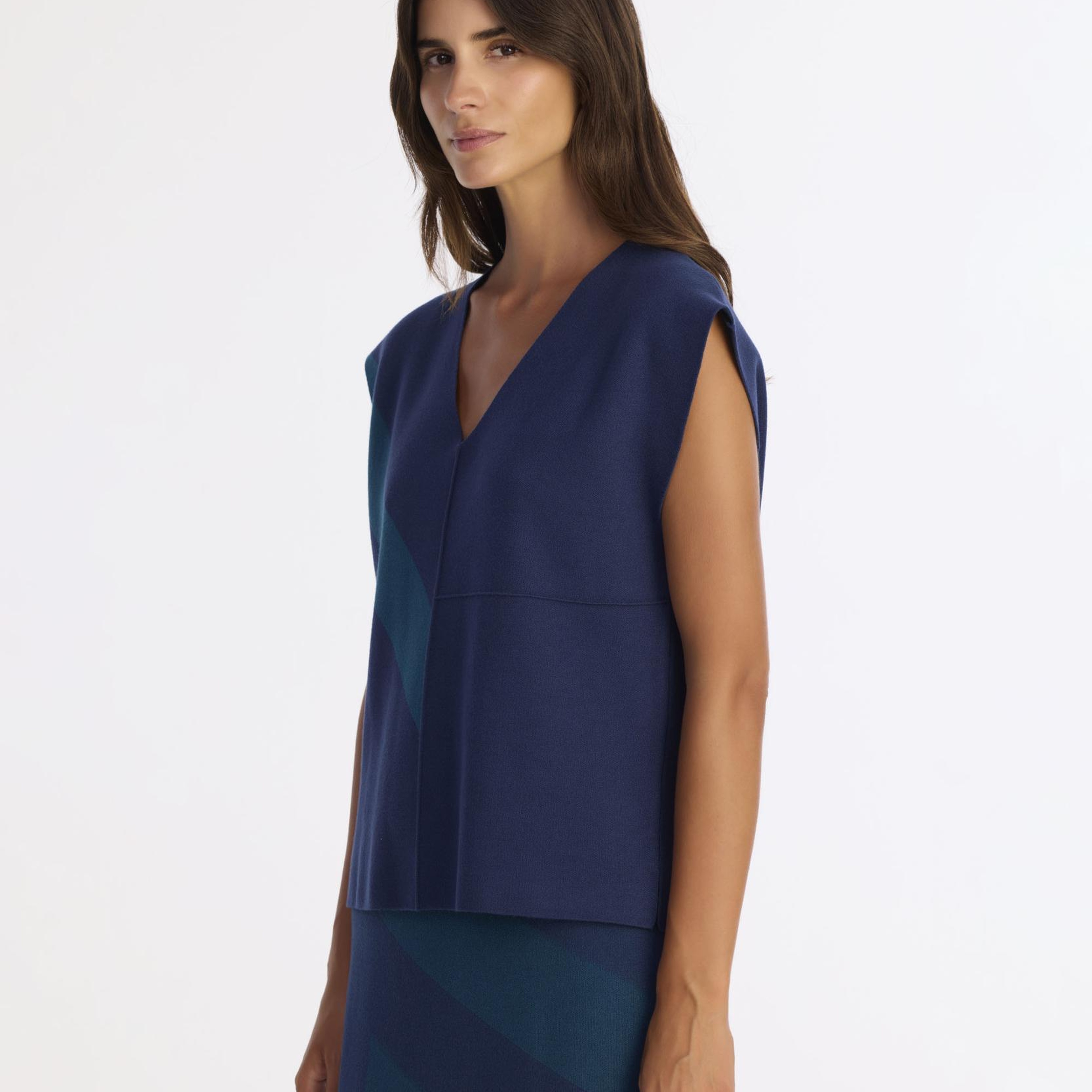 YARGICI Regular V Yaka Kolsuz Kazak