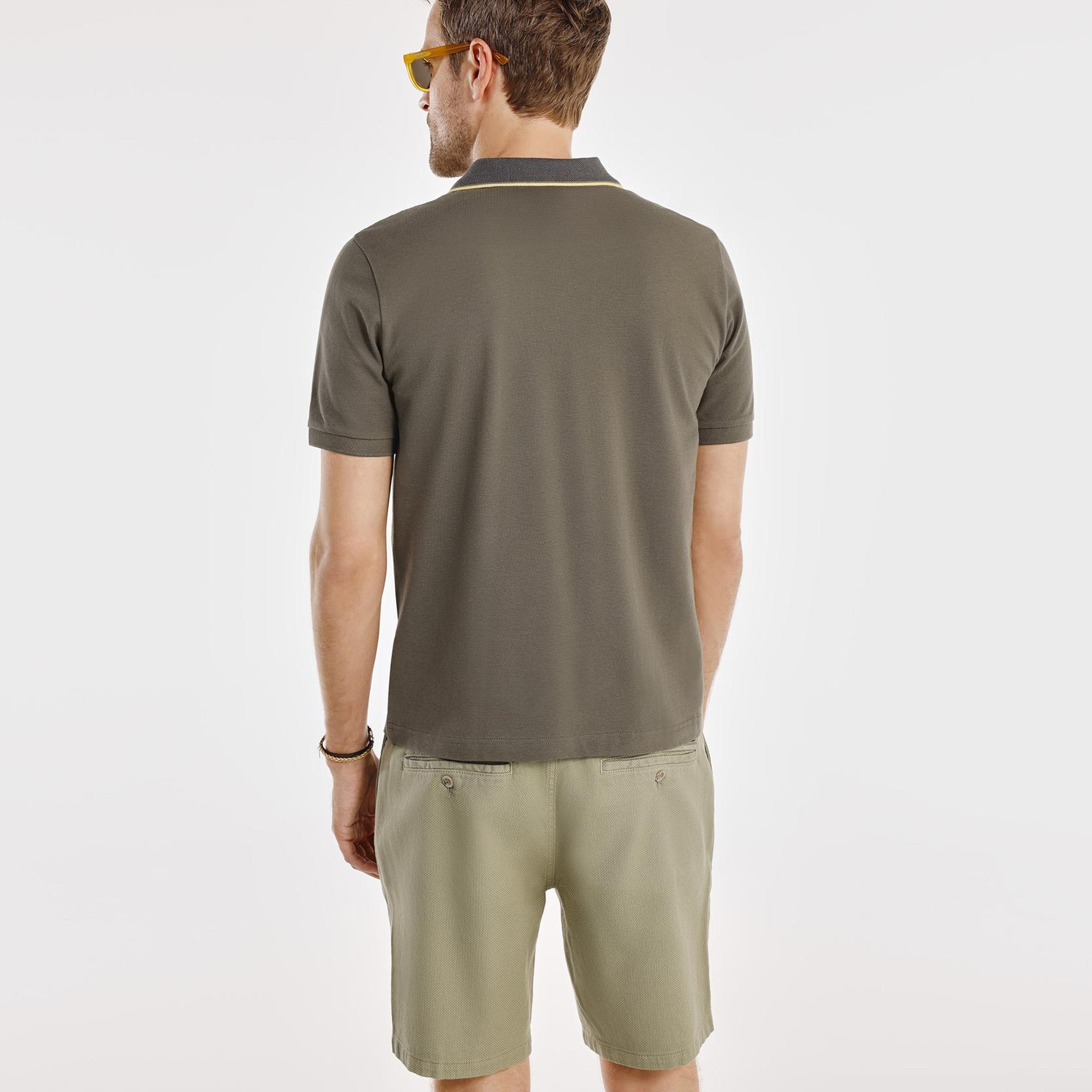 YARGICI Kısa Kollu T-shirt