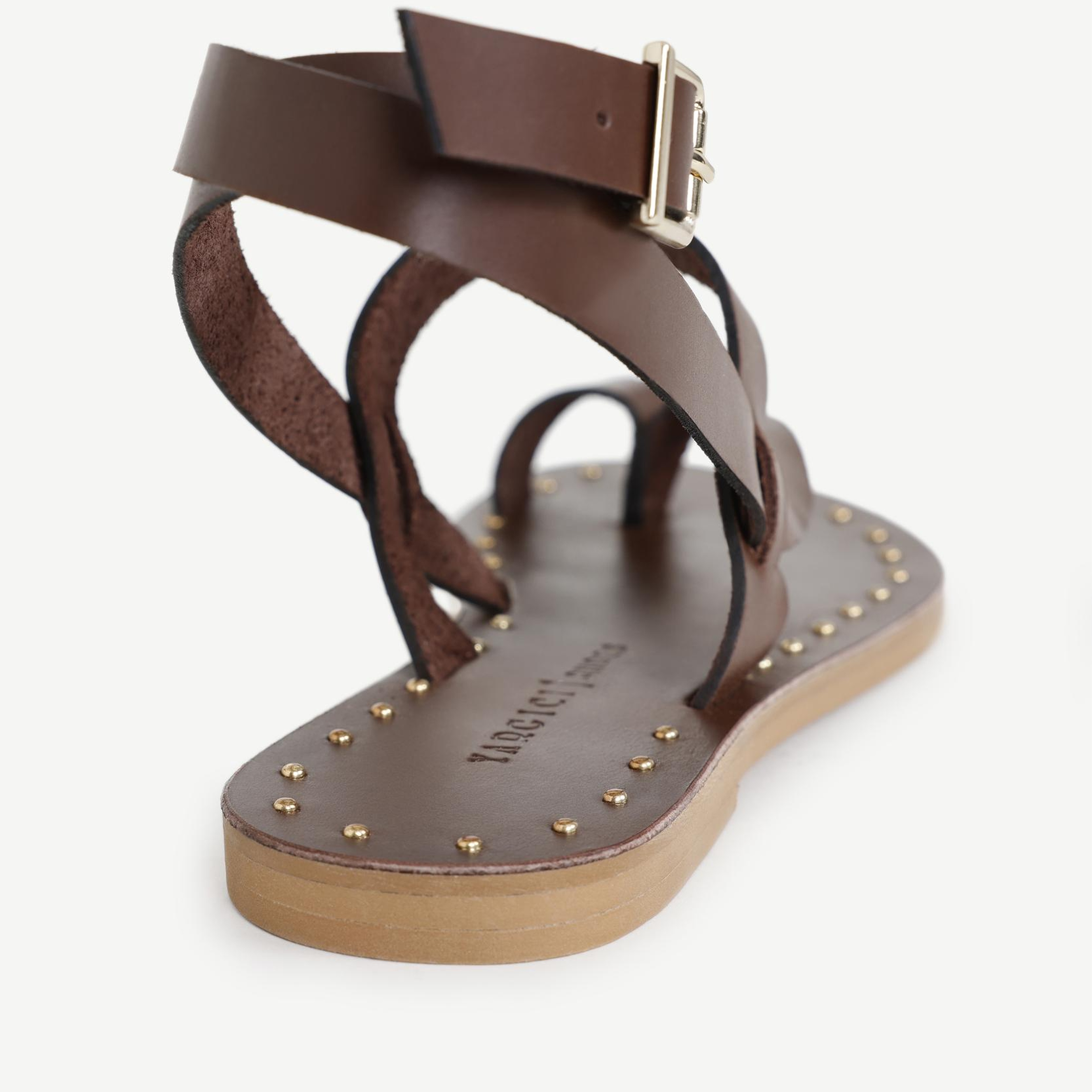 YARGICI Tabanı Pimli Deri Sandalet