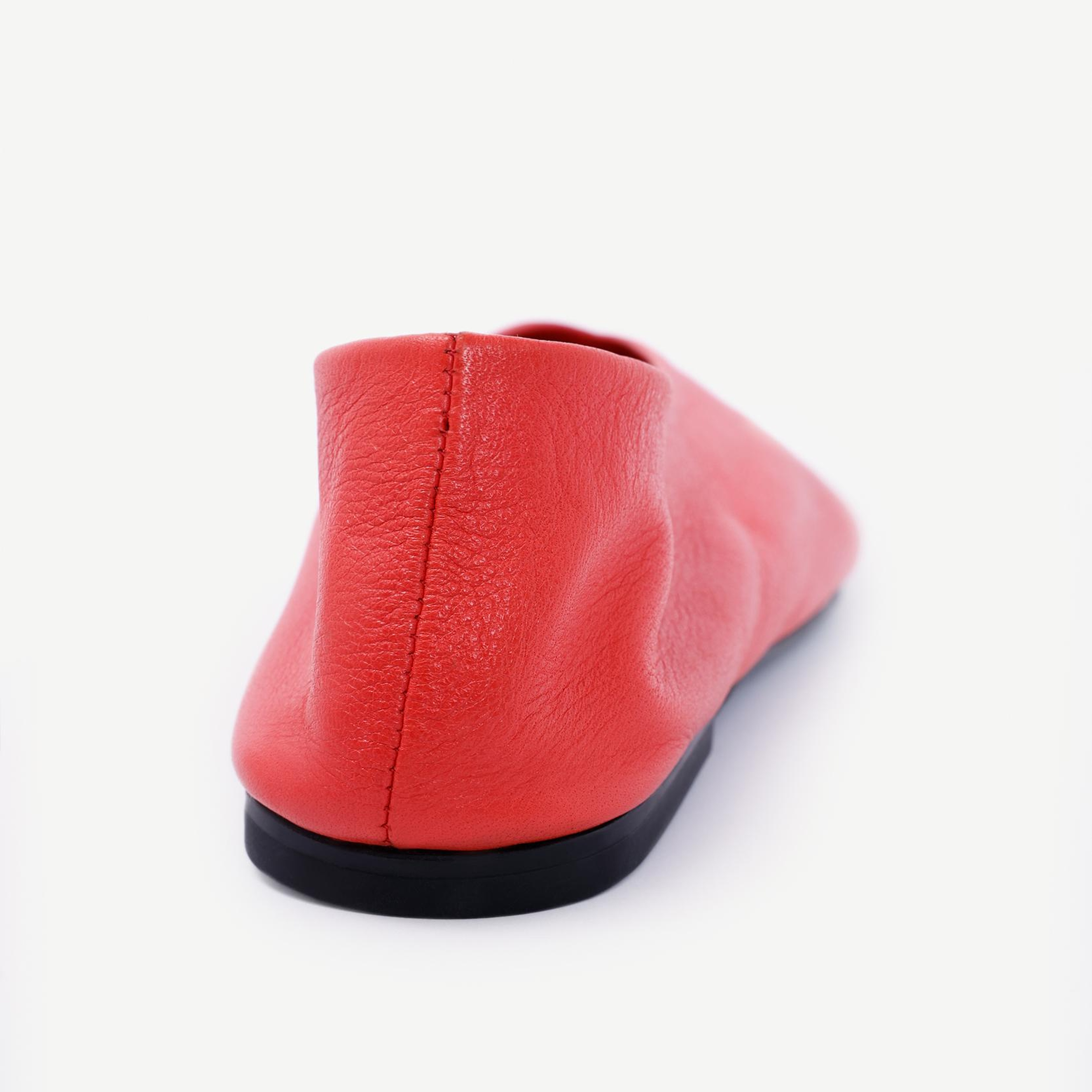 YARGICI Yüksek Yüzlü Düz Babet